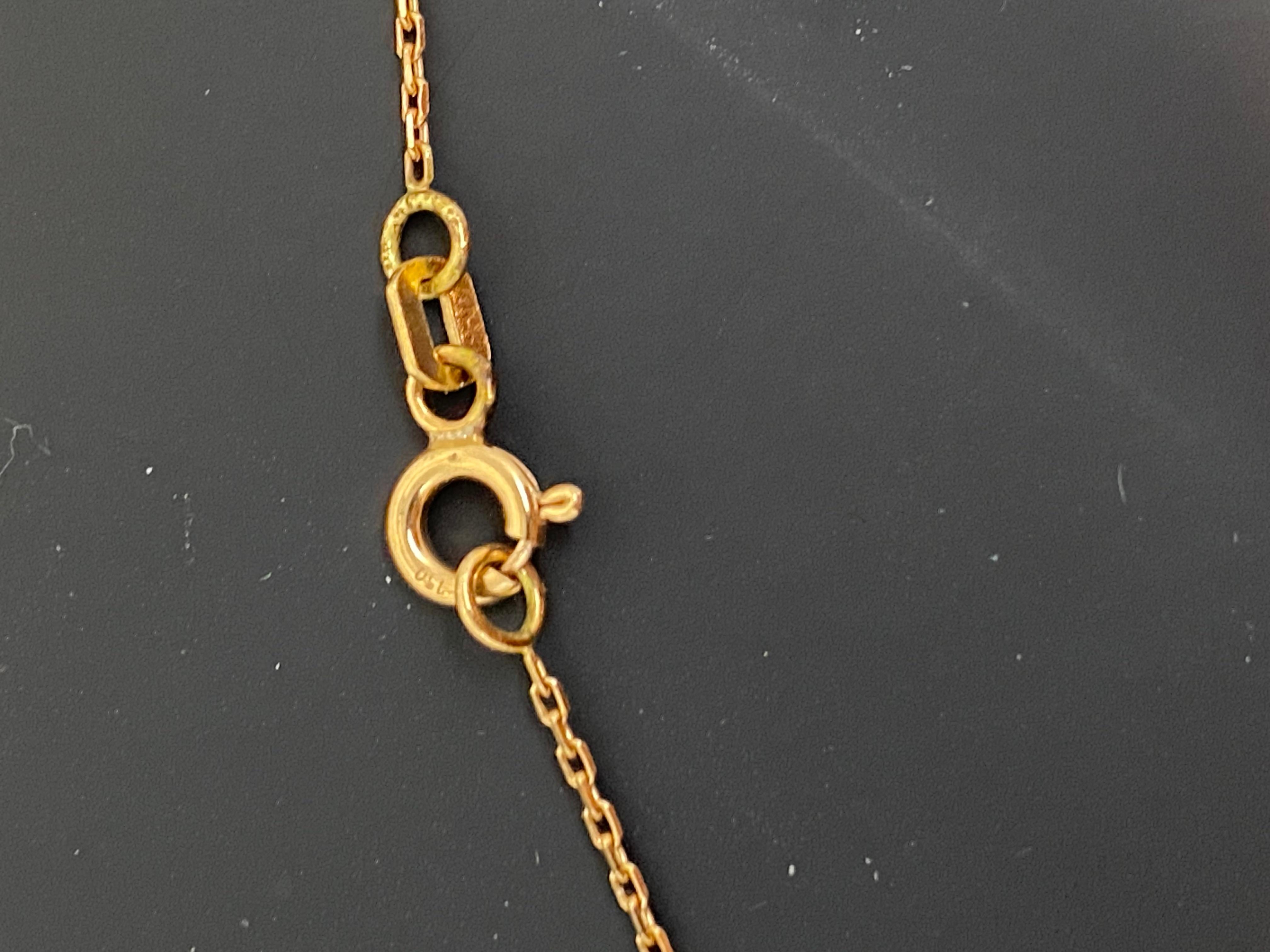Ciondolo con smeraldo naturale in oro rosa e bianco 18 carati su catena in oro rosa 18 carati di Glamira In condizioni ottime in vendita a MELBOURNE, AU