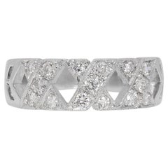 Glamorous 0.30ct Natural Diamond Cluster Ring in Platinum