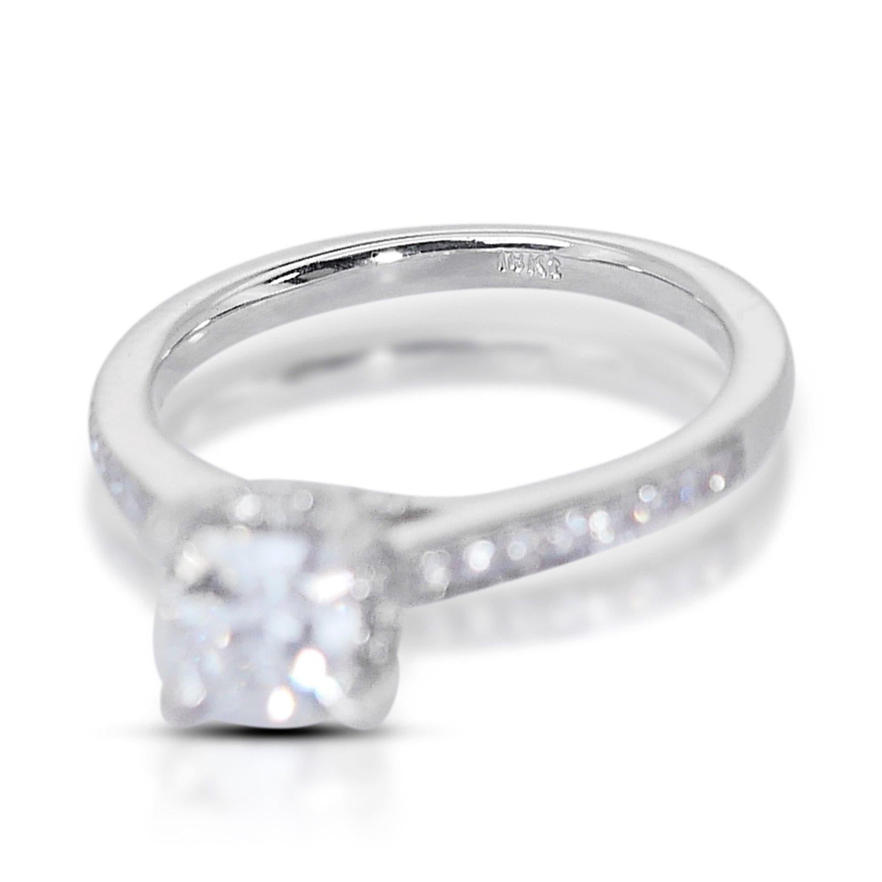 Glamorous 0.87ct Halo Diamond Ring in 18K White Gold For Sale 1