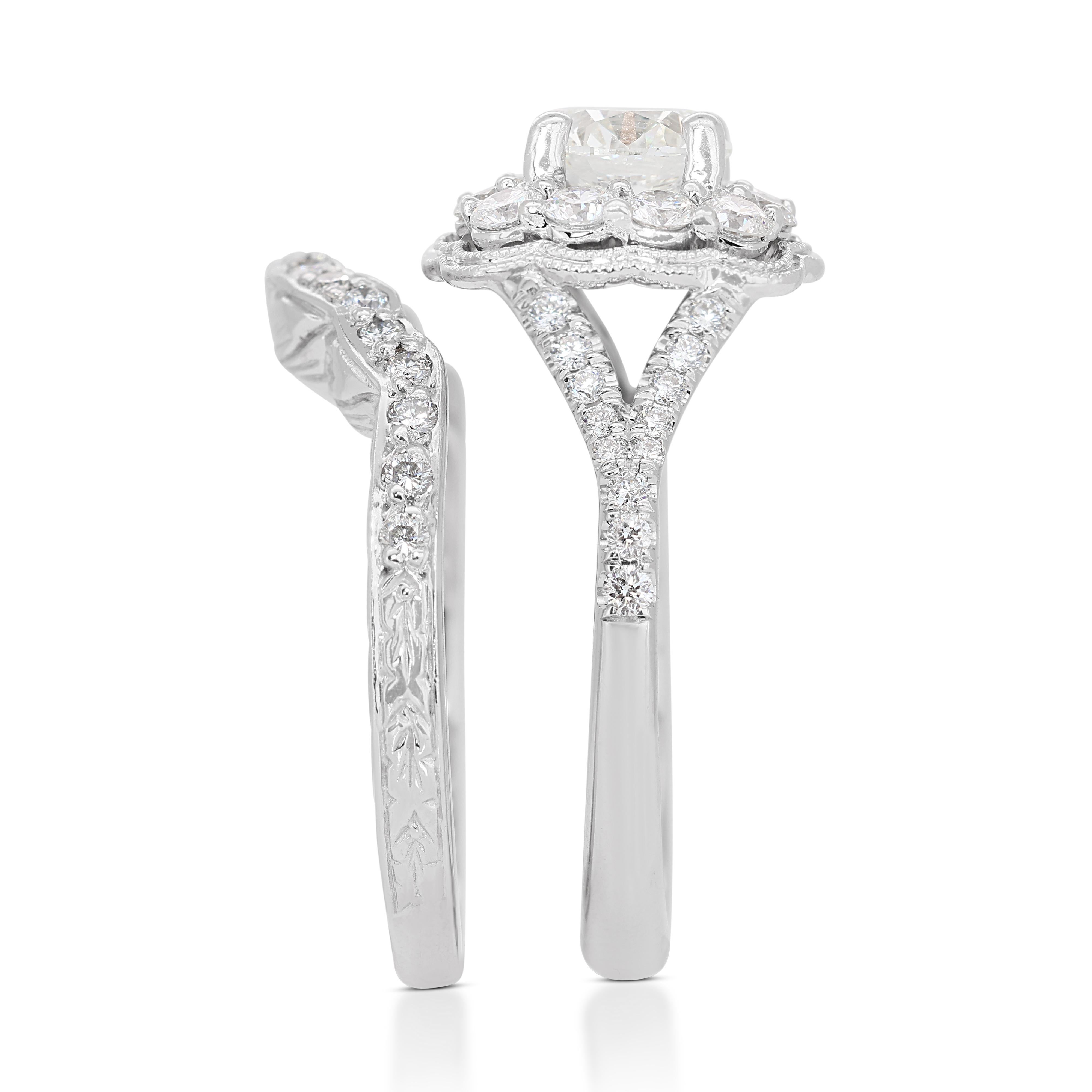 Set di due anelli con diamanti da 1,40 carati in oro bianco 14k - Certificato IGI in vendita 4
