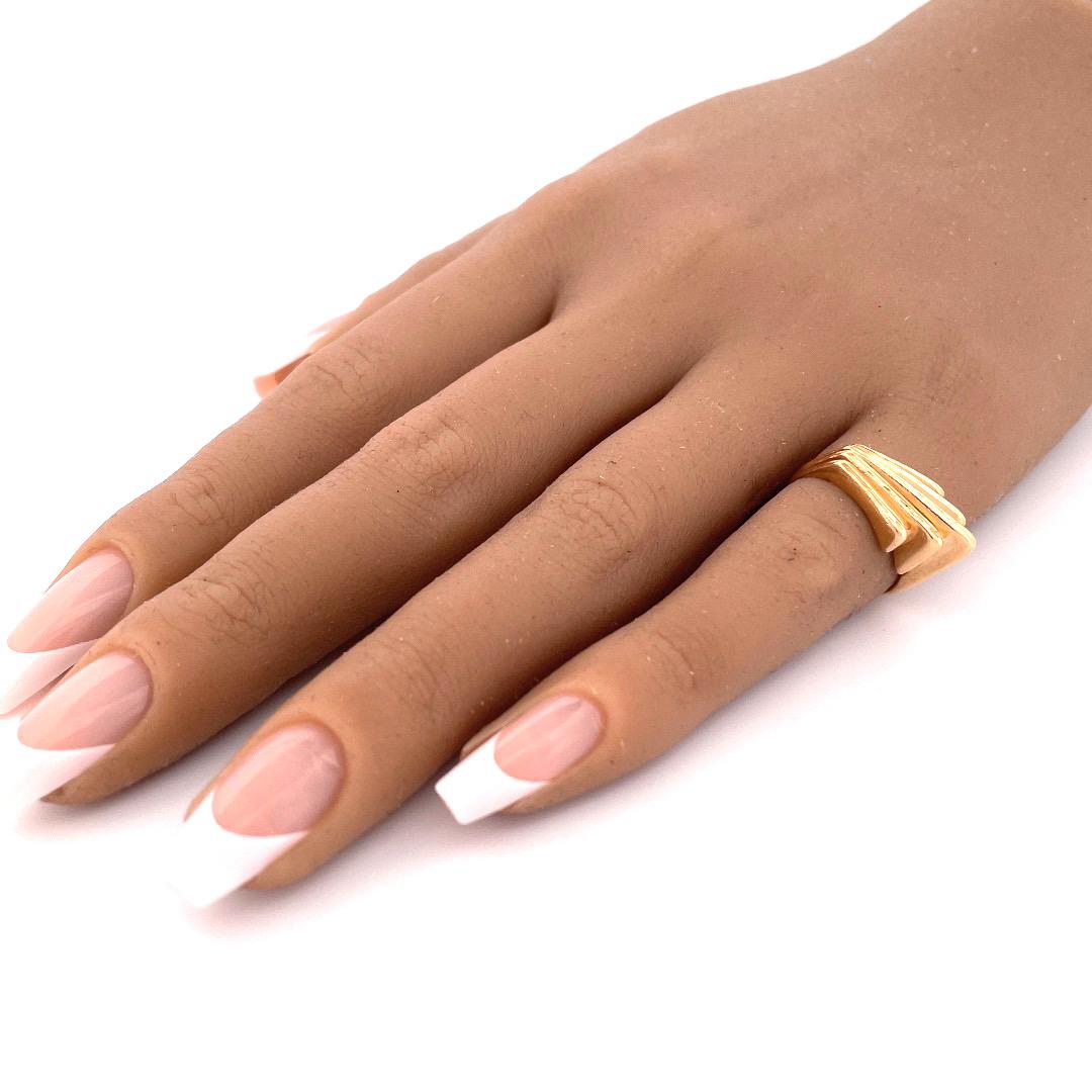 Women's or Men's Glamorous 14k Yellow Gold Five-Finger Design Ring For Sale