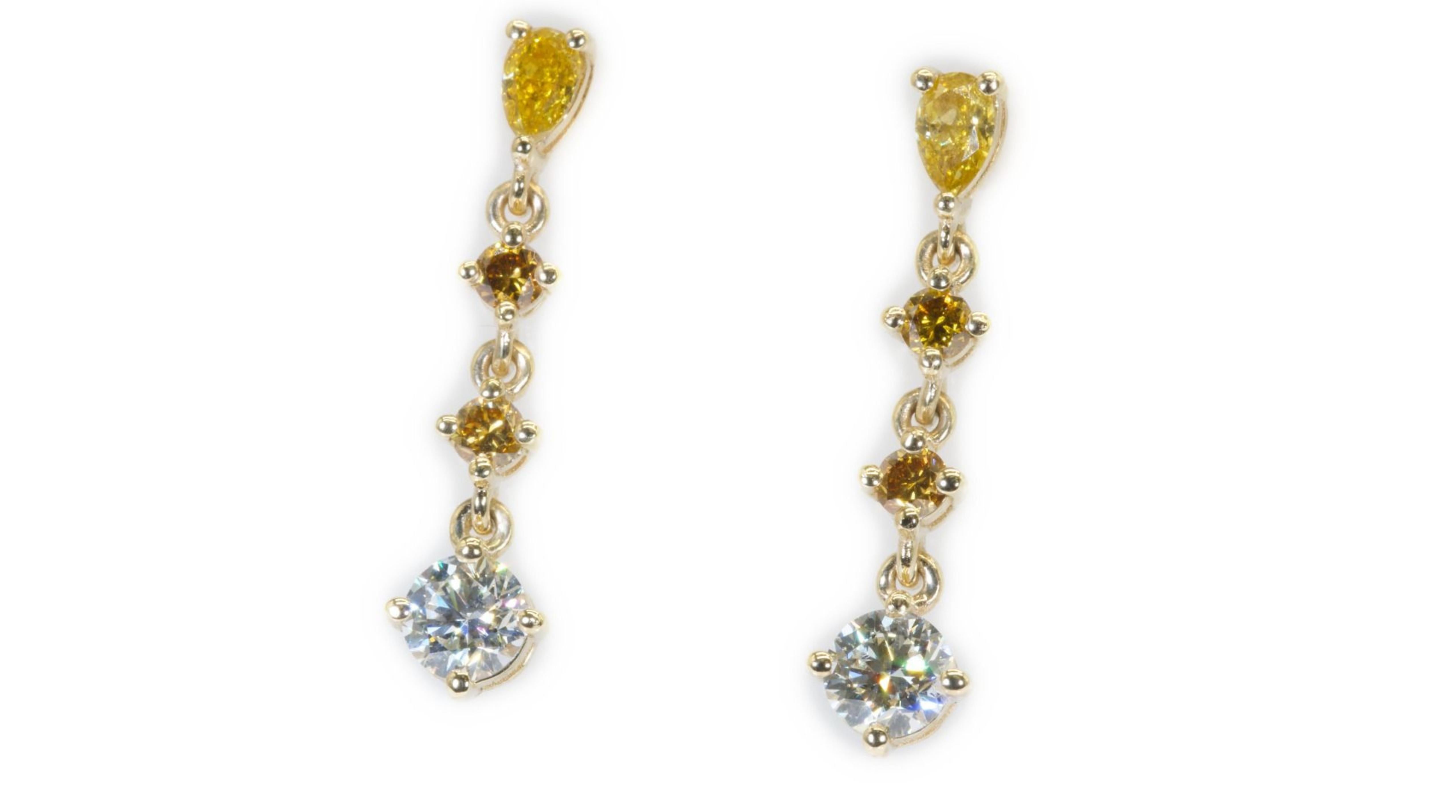 Glamouröse 1,56ct. Mix Formen baumelnden Diamant-Ohrringe  (Gemischter Schliff) im Angebot