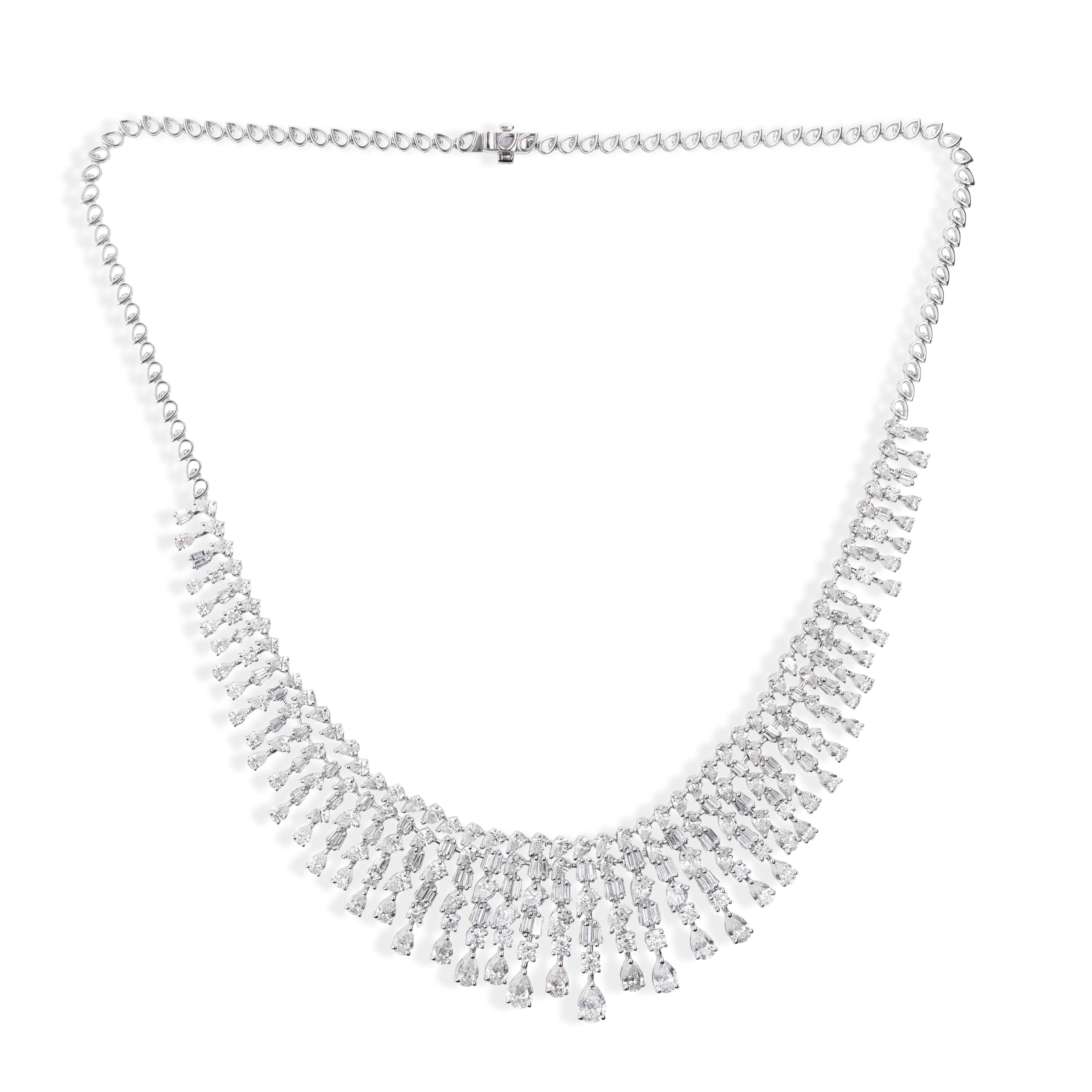 Glamuroso collar de diamantes naturales de 18,96 quilates de oro blanco de 18 quilates en venta 4