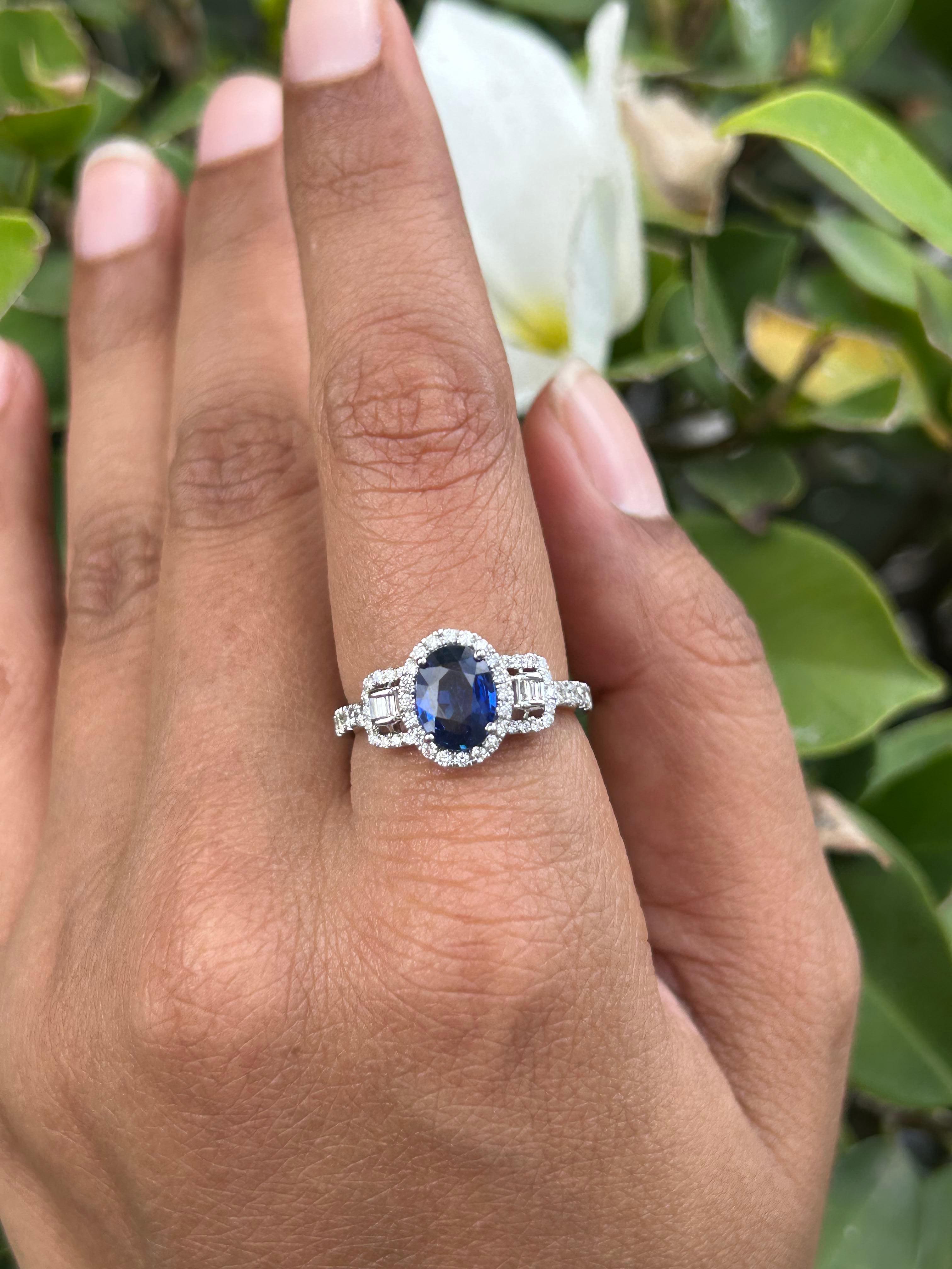 For Sale:  18k Solid White Gold Faceted Blue Sapphire Diamond Engagement Ring Certified 4