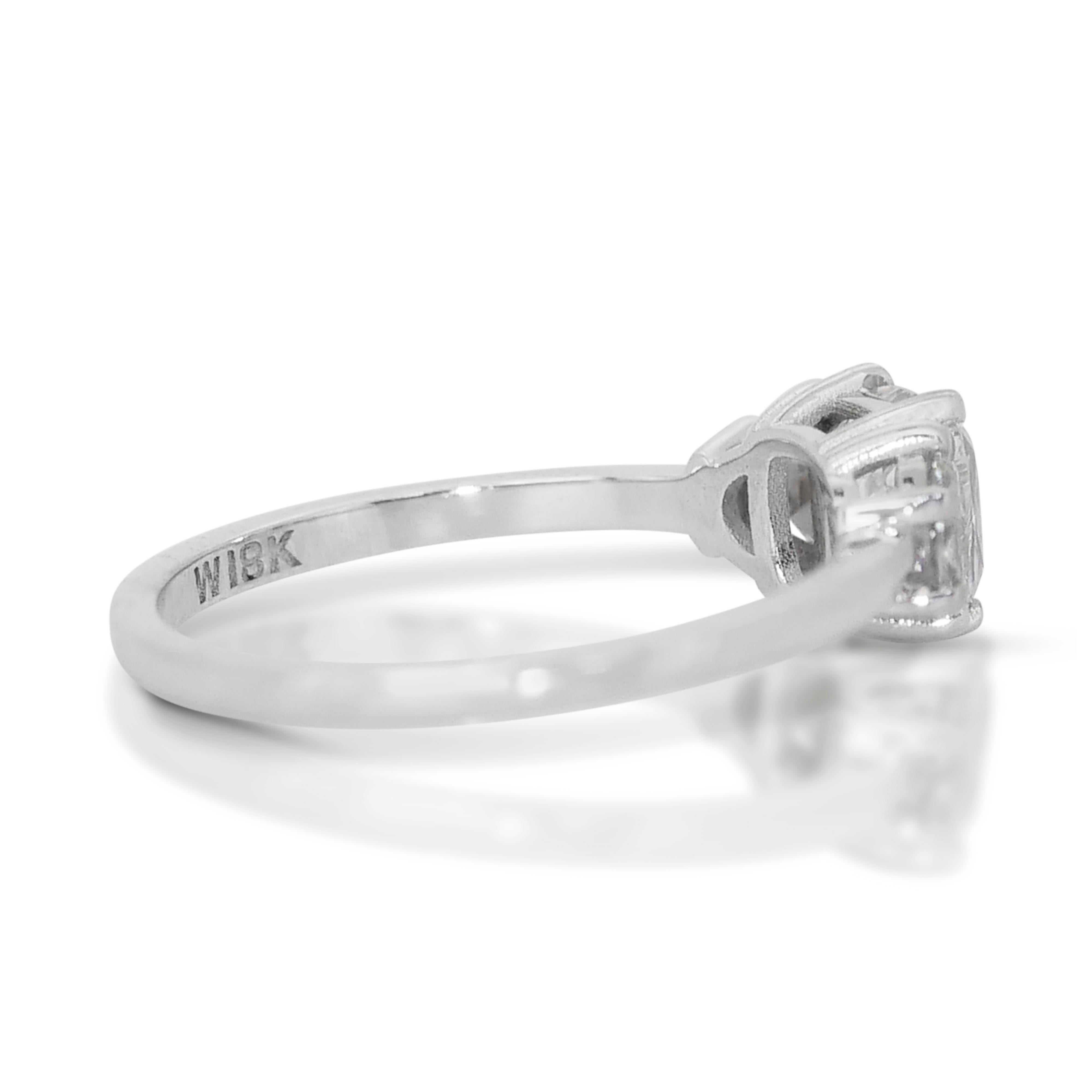Brilliant Cut Glamorous 18K White Gold Natural Diamond Ring with 1.25 ct - GIA & AIG Certified For Sale