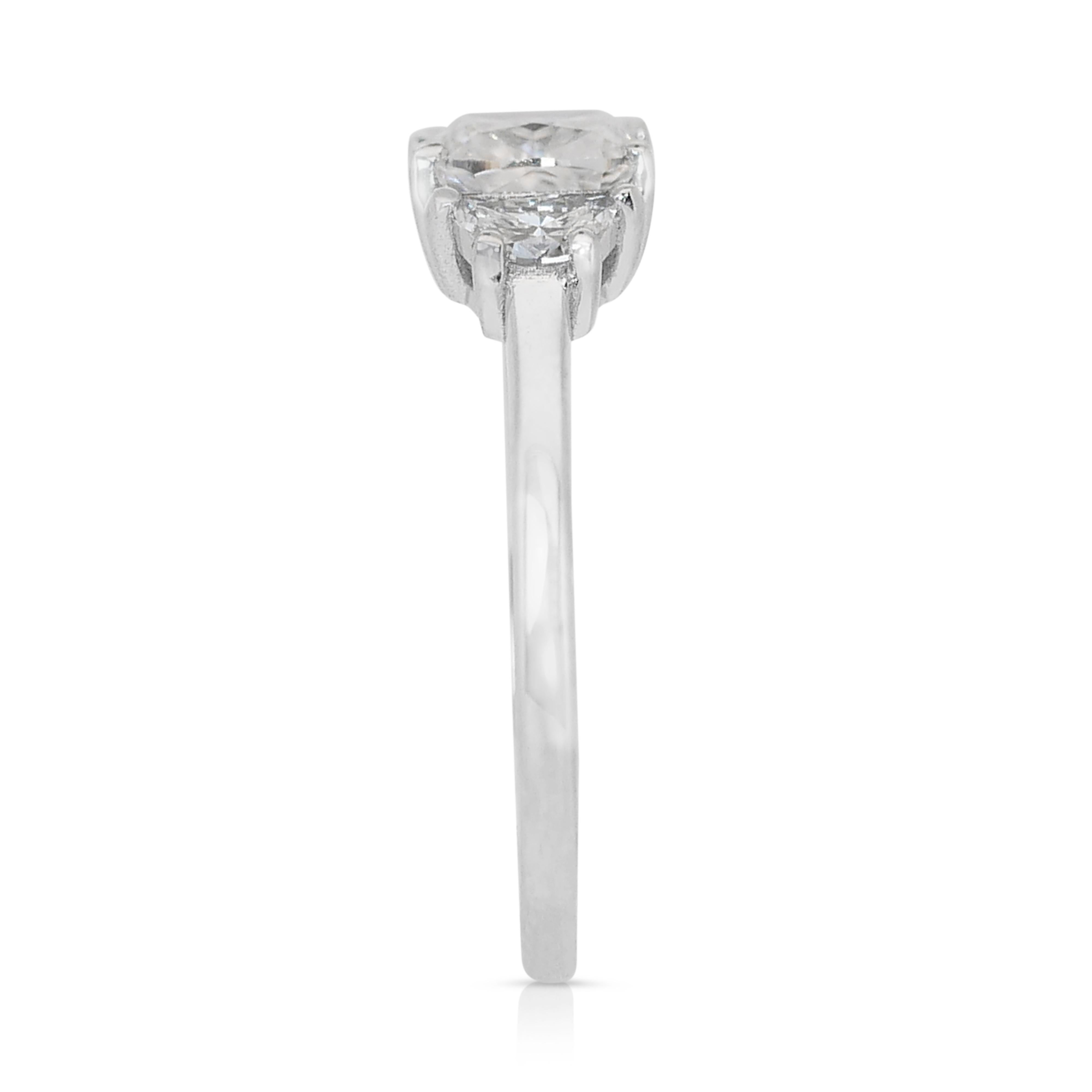 Glamouröser Ring aus 18 Karat Weißgold mit natürlichem Diamanten mit 1,25 Karat - GIA & AIG zertifiziert Damen im Angebot
