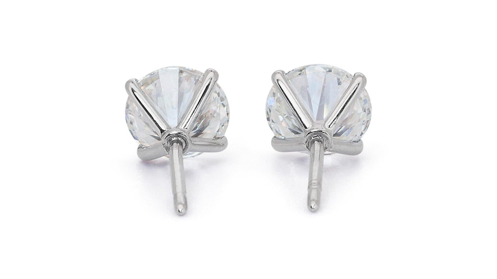 Glamorous 18k White Gold Stud Earrings w/ 2.03 Carat Natural Diamonds GIA Cert For Sale 4