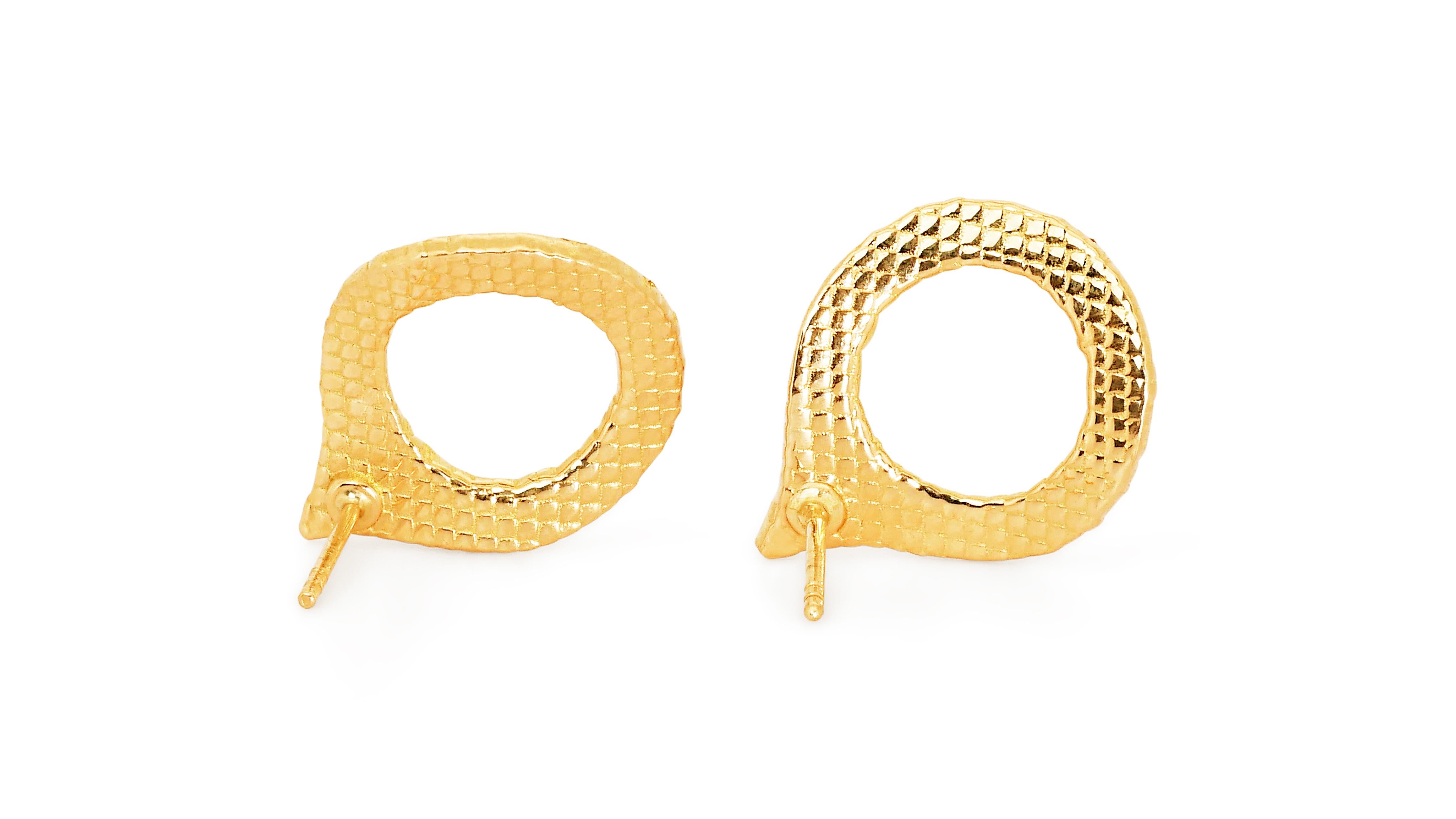 Glamorous 18k Yellow Gold Earrings w/ 1.28ct Natural Diamonds IGI Certificate For Sale 2
