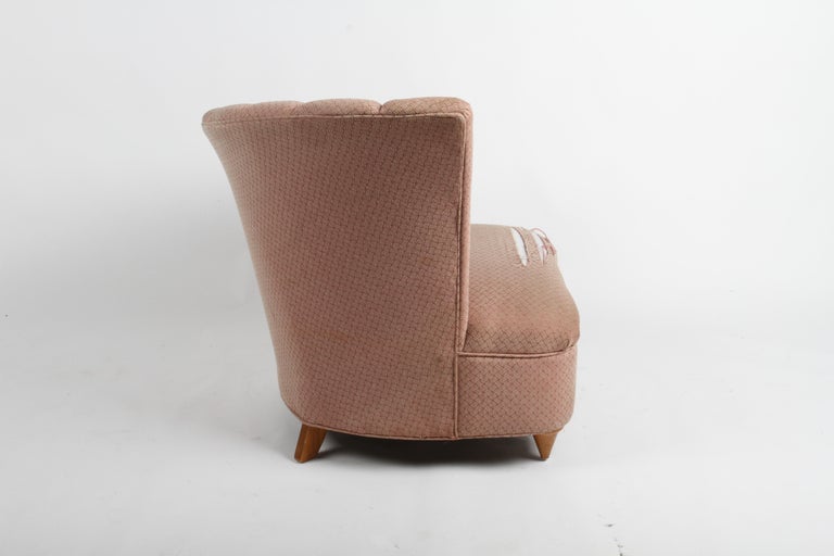 Glamorous 1940s Hollywood Regency Asymmetrical Scallop Back Slipper Chair For Sale 4