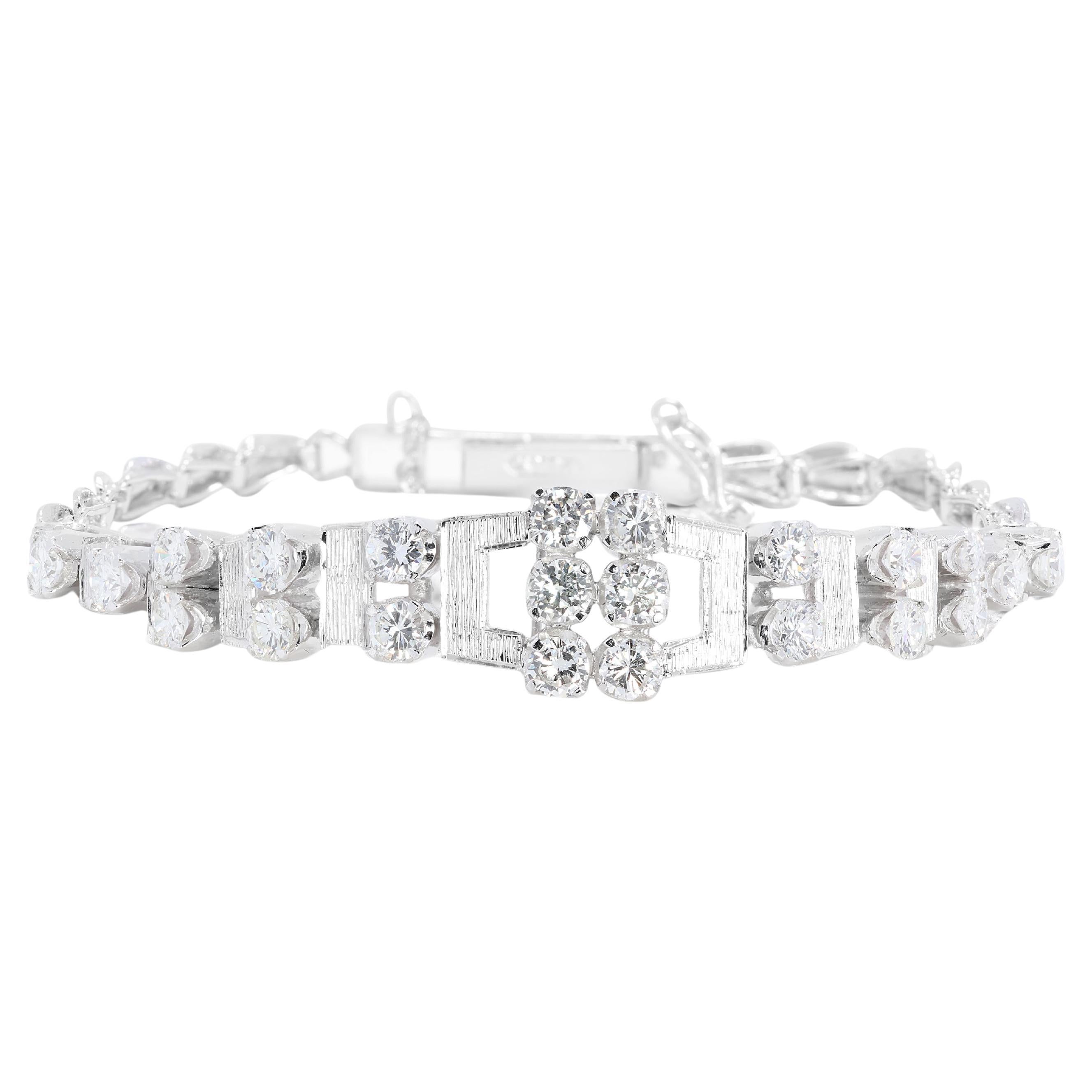 Glamorous 2 carats and 20 points Natural Diamond Bracelet in Platinum