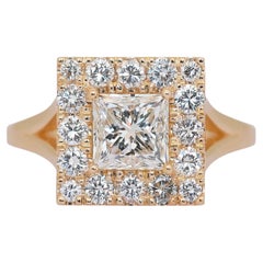 Glamorous 2.28ct Diamonds Halo Ring in 18k Yellow Gold - IGI Certified