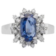 Glamouröser 2,50 Karat Saphir und Diamanten Cluster-Ring aus 14 Karat Weißgold