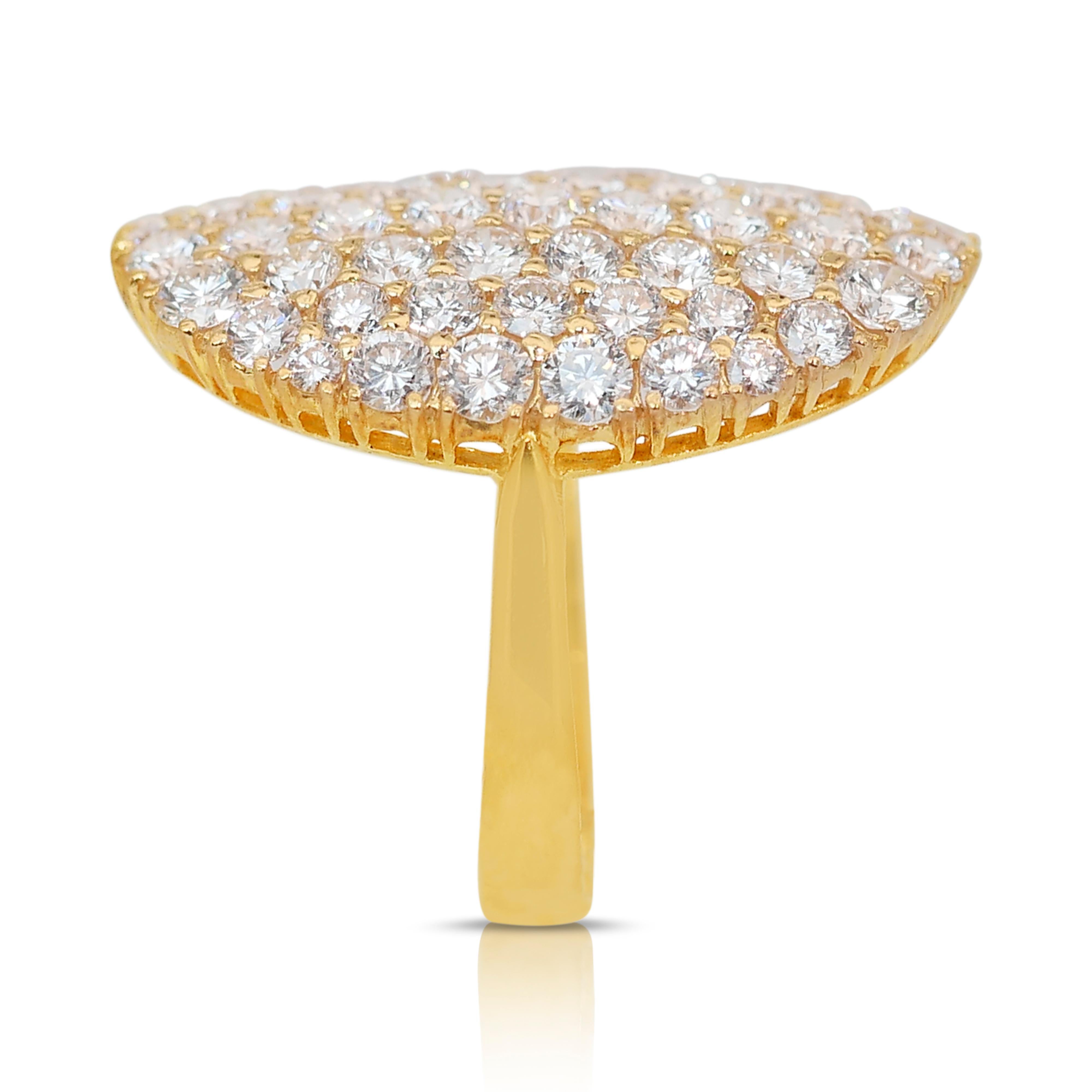 Glamorous 5.95ct Diamonds Cocktail Ring in 18k Yellow Gold - IGI Certified 3