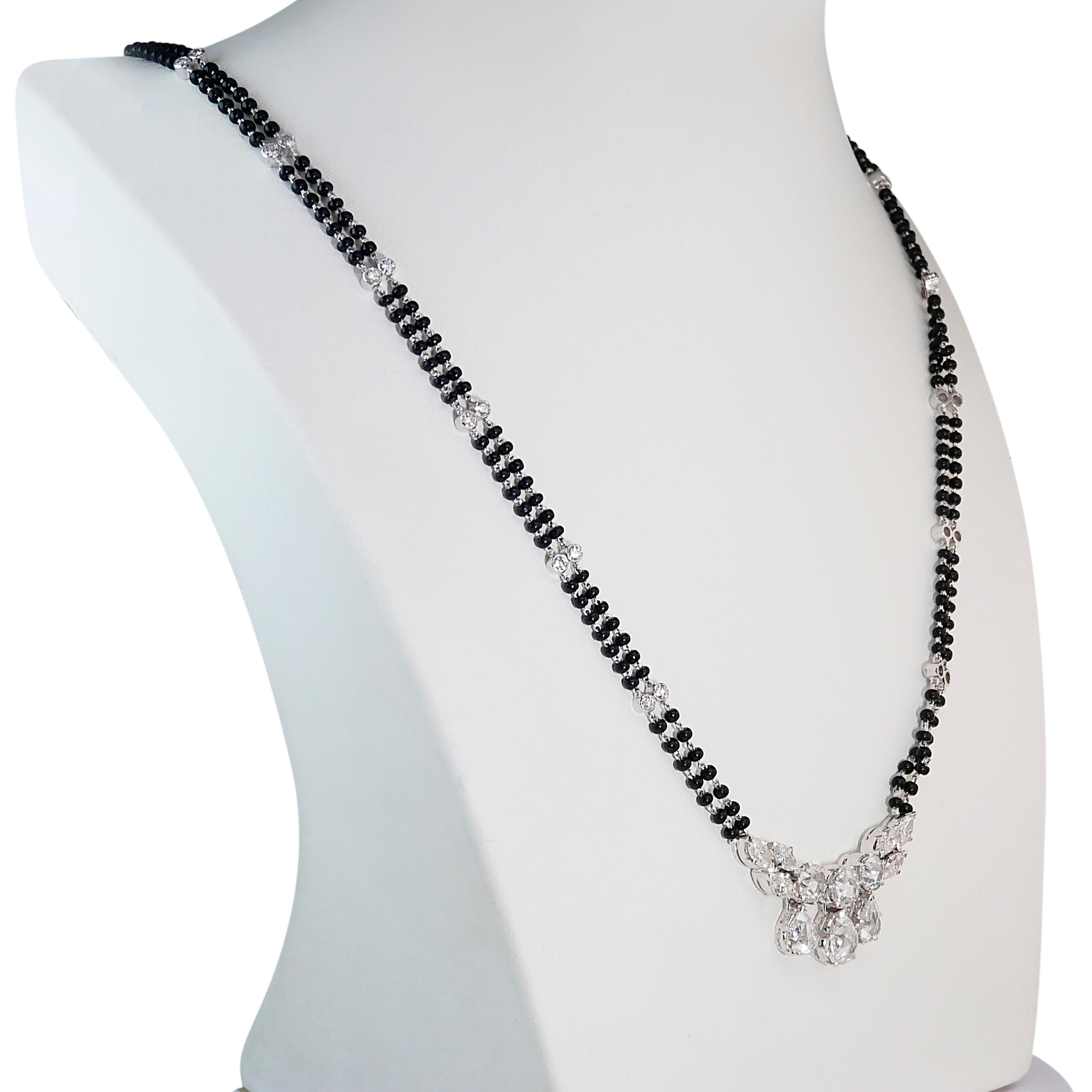 Collier glamour en or blanc 18 carats avec onyx de 8,02 carats et diamants, certifié IGI en vente 3