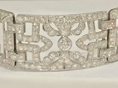 Glamorous Art Deco Diamond Platinum Bracelet