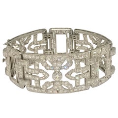 Glamorous Art Deco Diamond Platinum Bracelet