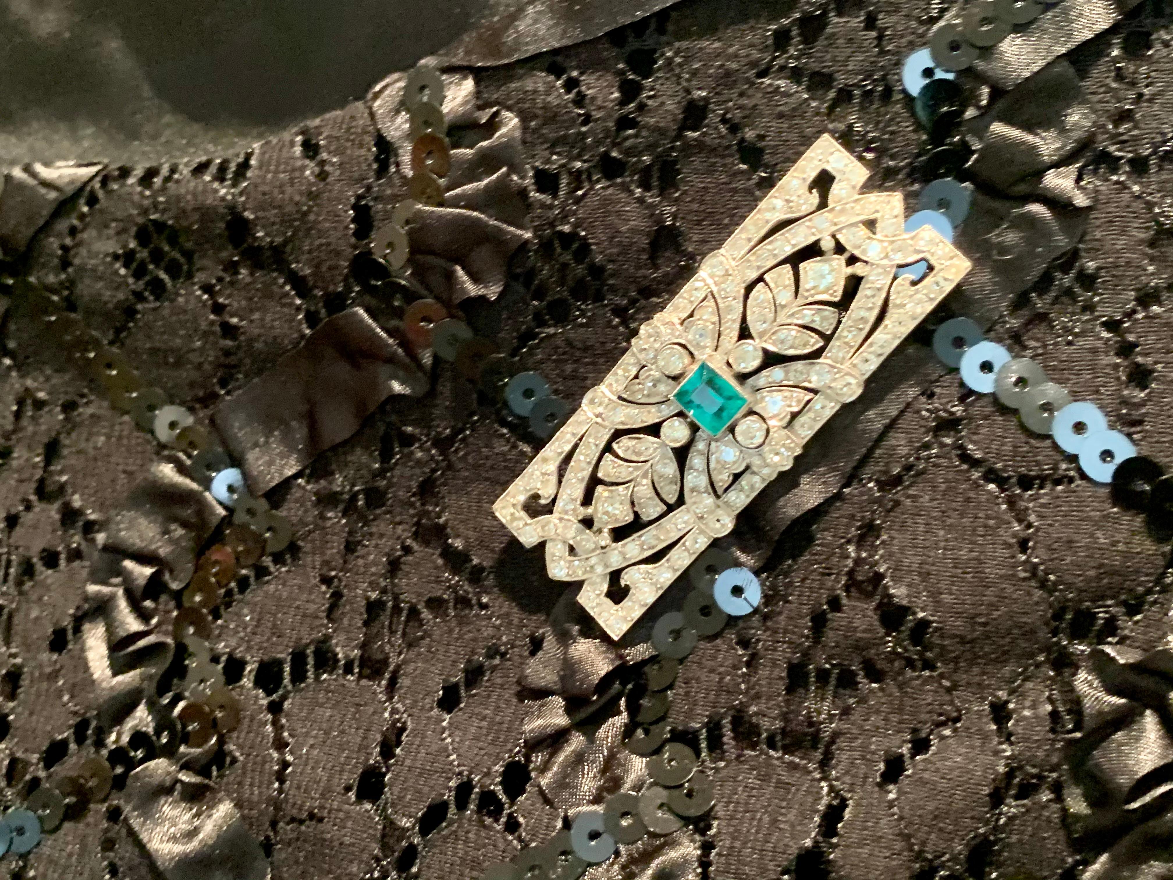 Glamorous Art Deco Platinum Emerald and Diamond Brooch For Sale 7