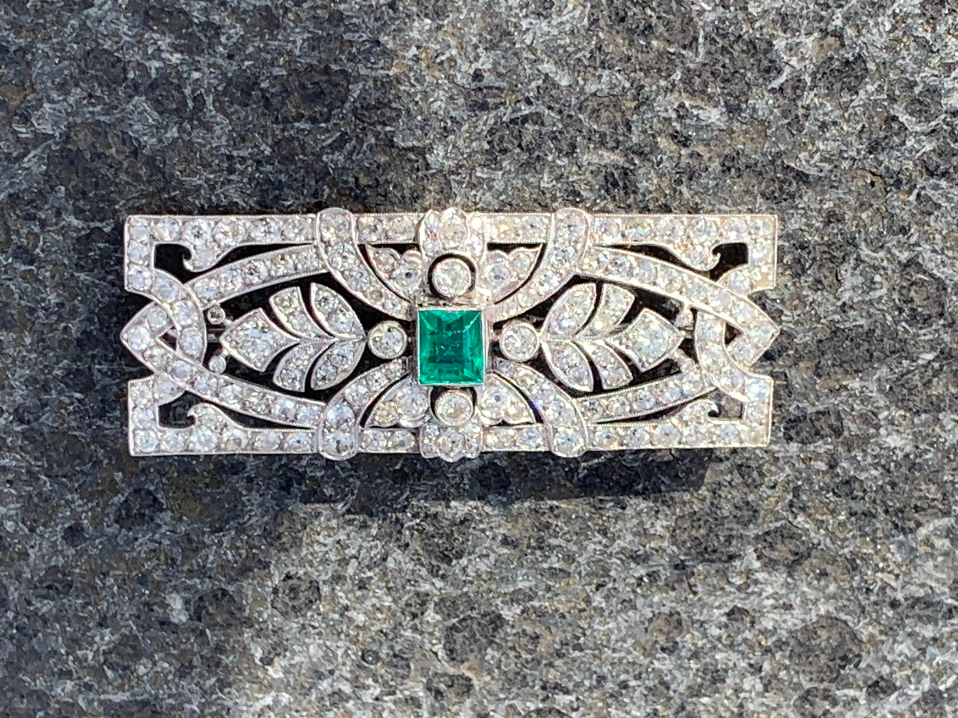 Glamorous Art Deco Platinum Emerald and Diamond Brooch For Sale 9