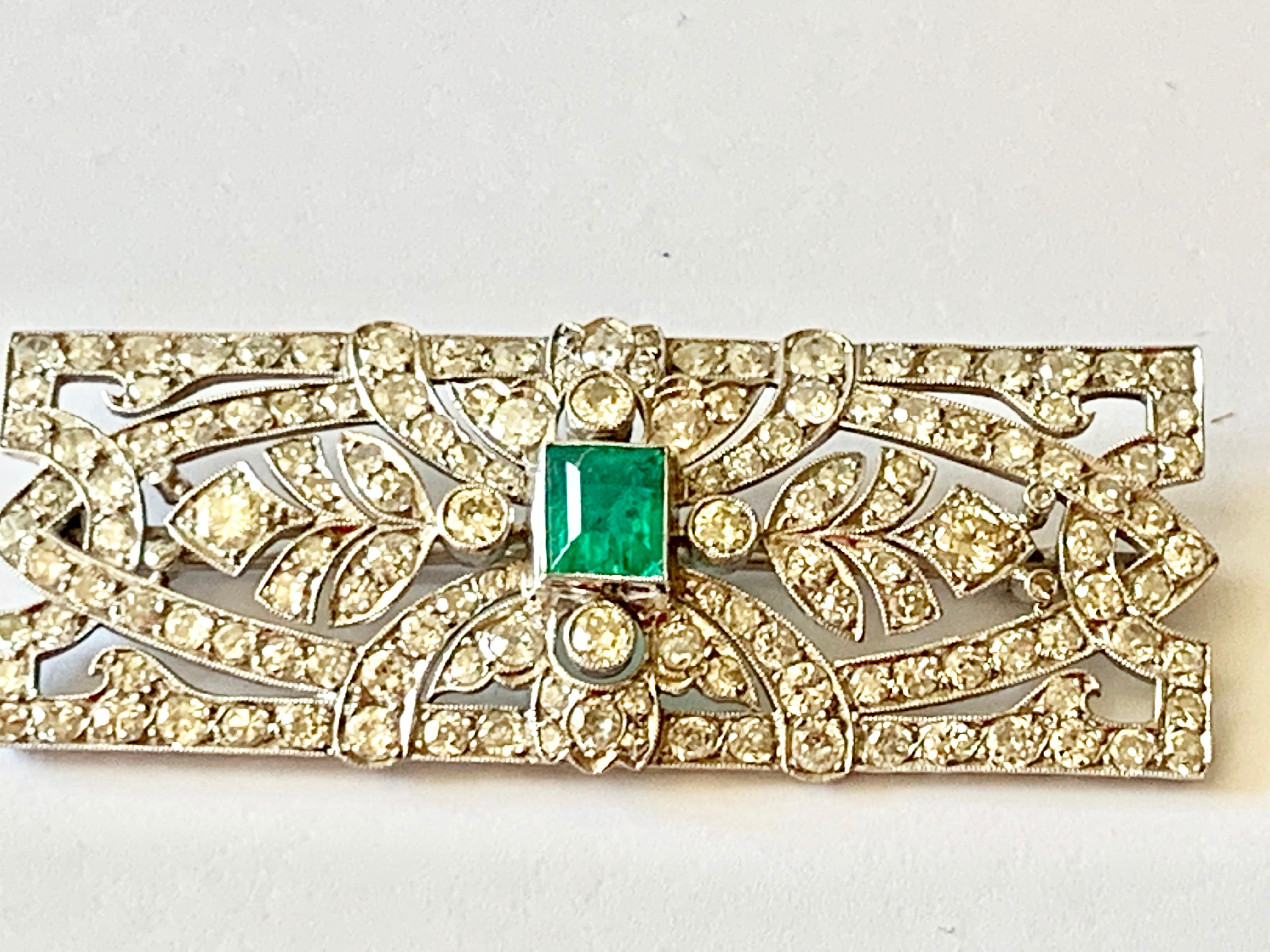 Glamorous Art Deco Platinum Emerald and Diamond Brooch For Sale 1