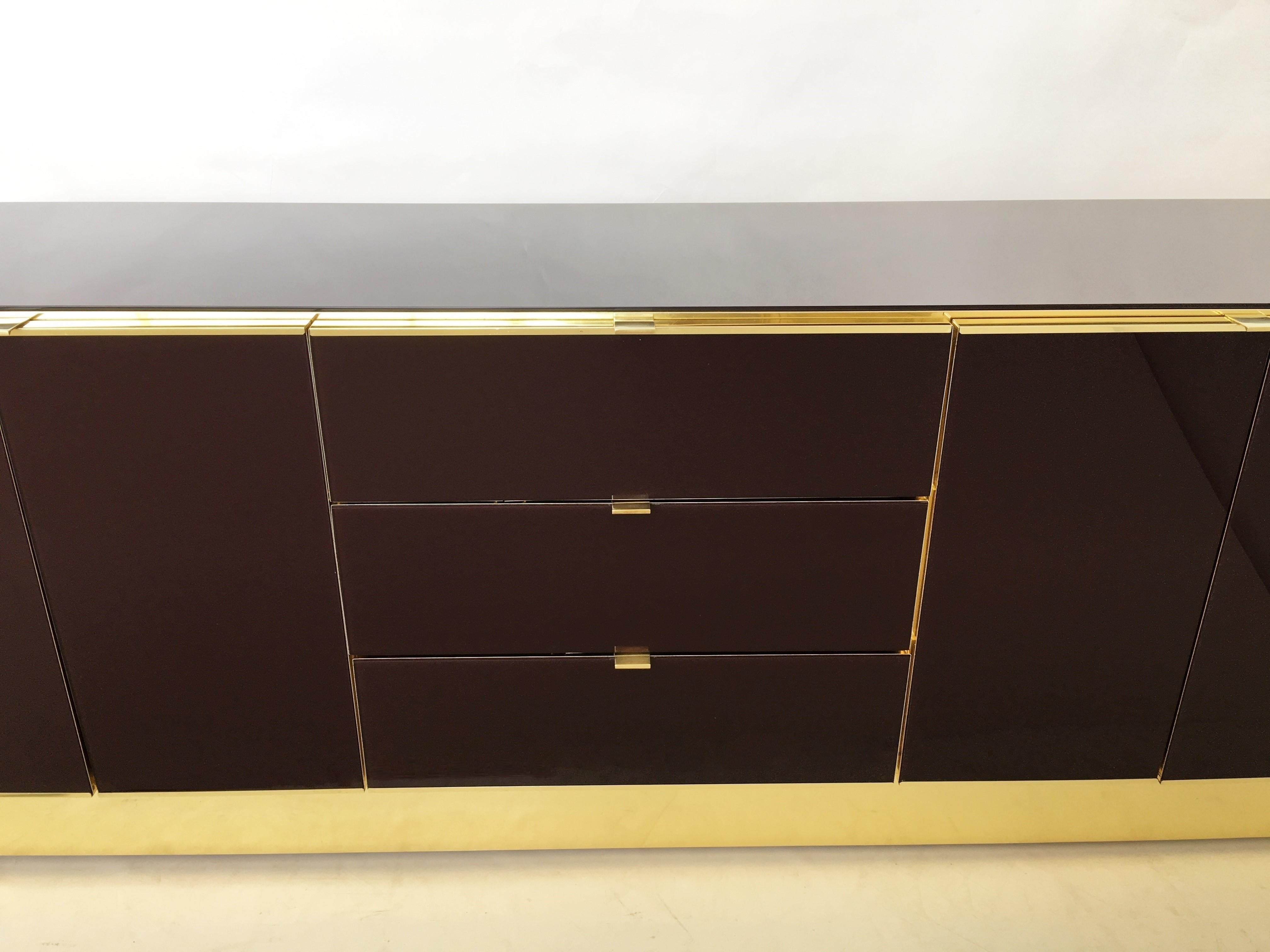 Glamorous Brass and Mirrored Dresser / Credenza by Ello Furniture In Good Condition For Sale In Dallas, TX
