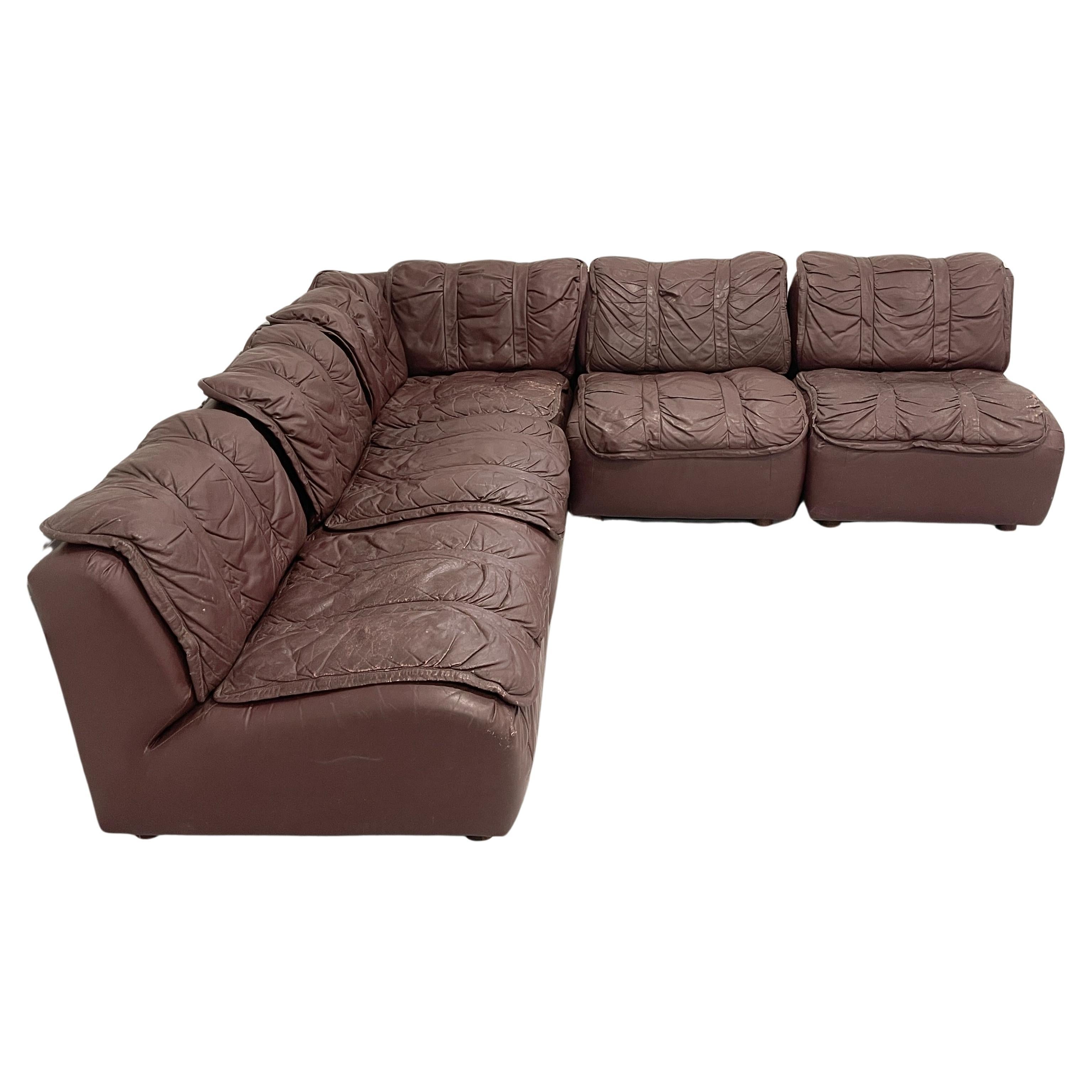 Mid-Century Modern Glamorous Brown Leather Patinated 1970s Sectional Sofa in the Manner of DeSede For Sale