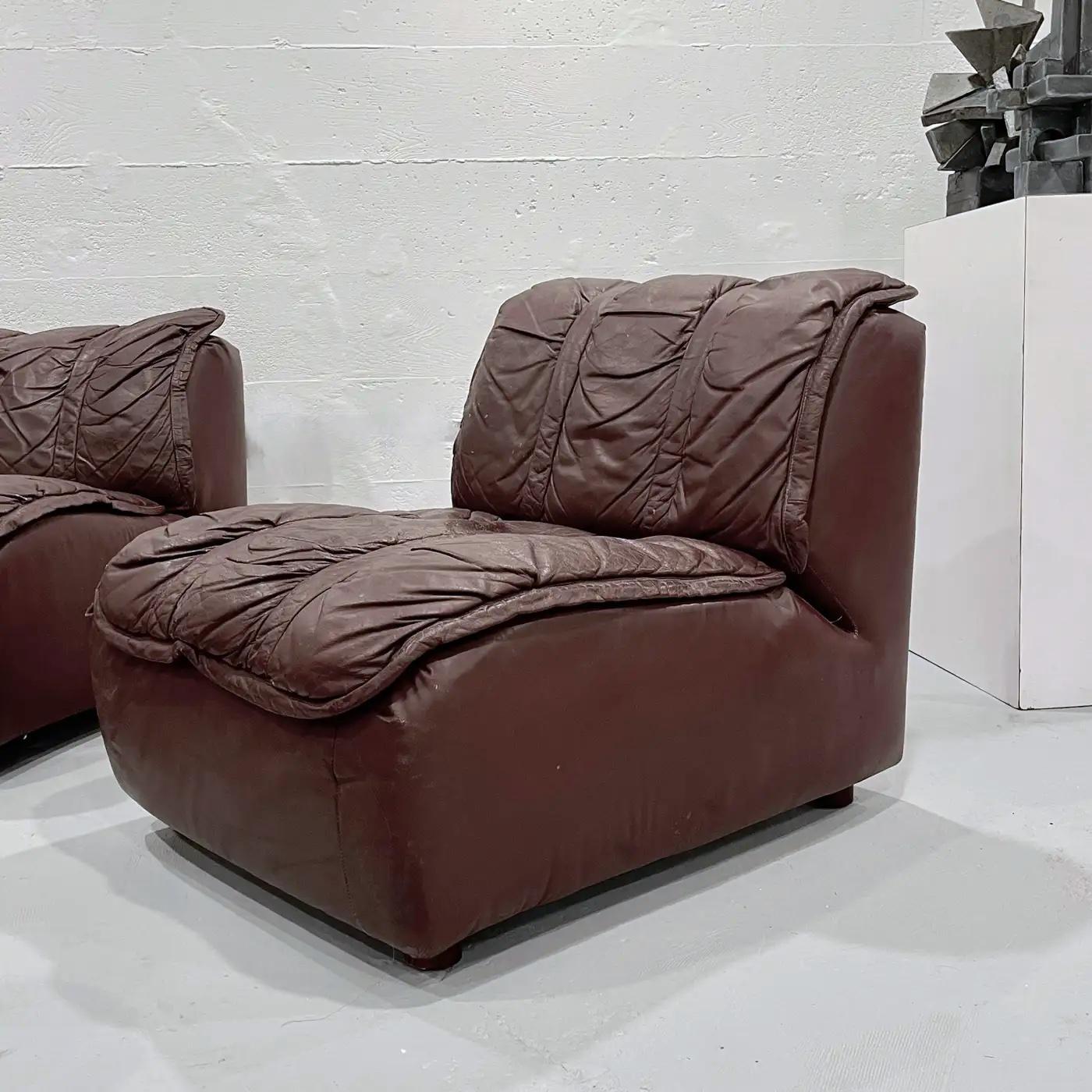 20th Century Glamorous Brown Leather Patinated 1970s Sectional Sofa in the Manner of DeSede