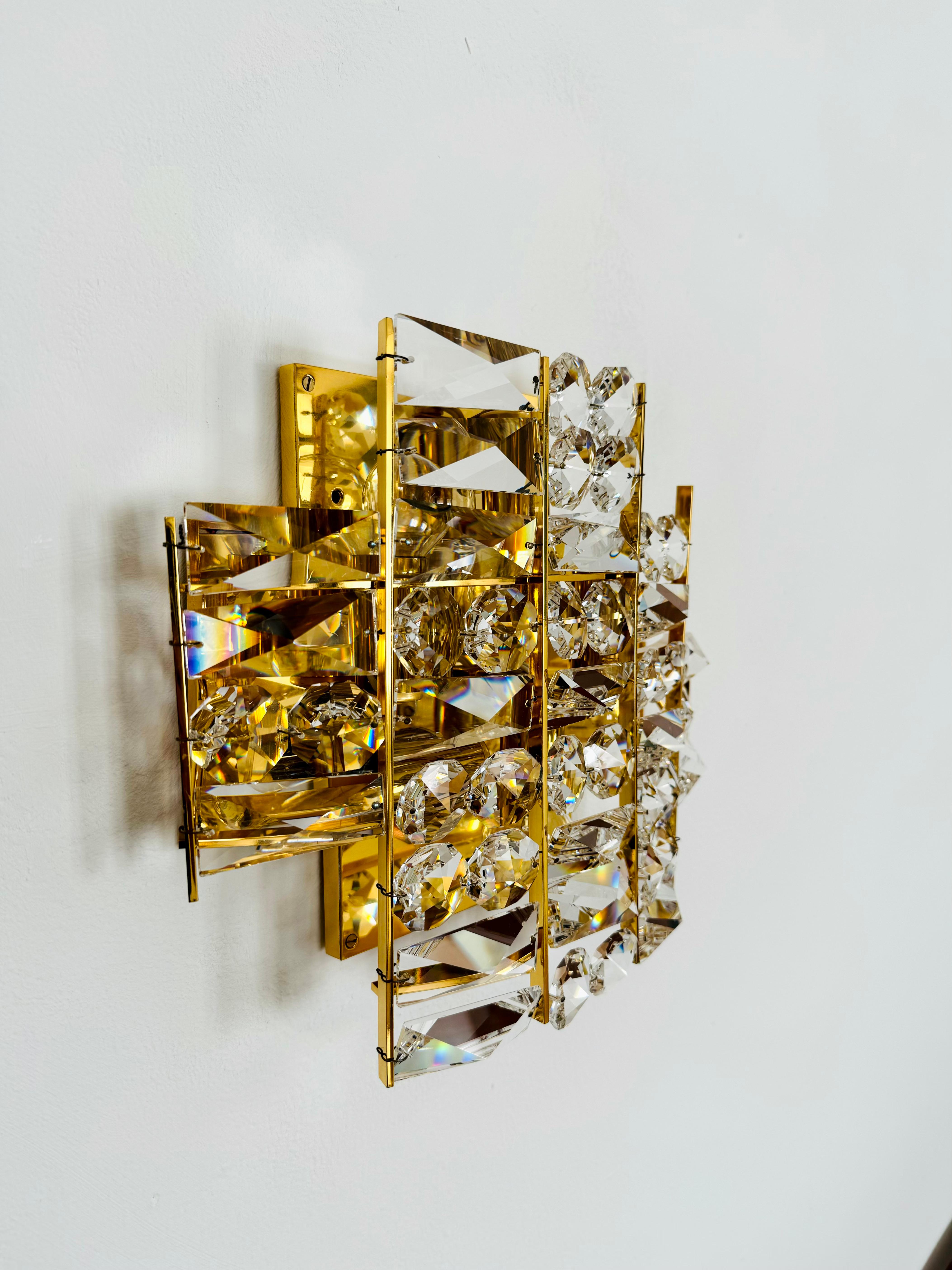 Glamurosa Lámpara de Pared de Cristal by Palwa mediados del siglo XX en venta