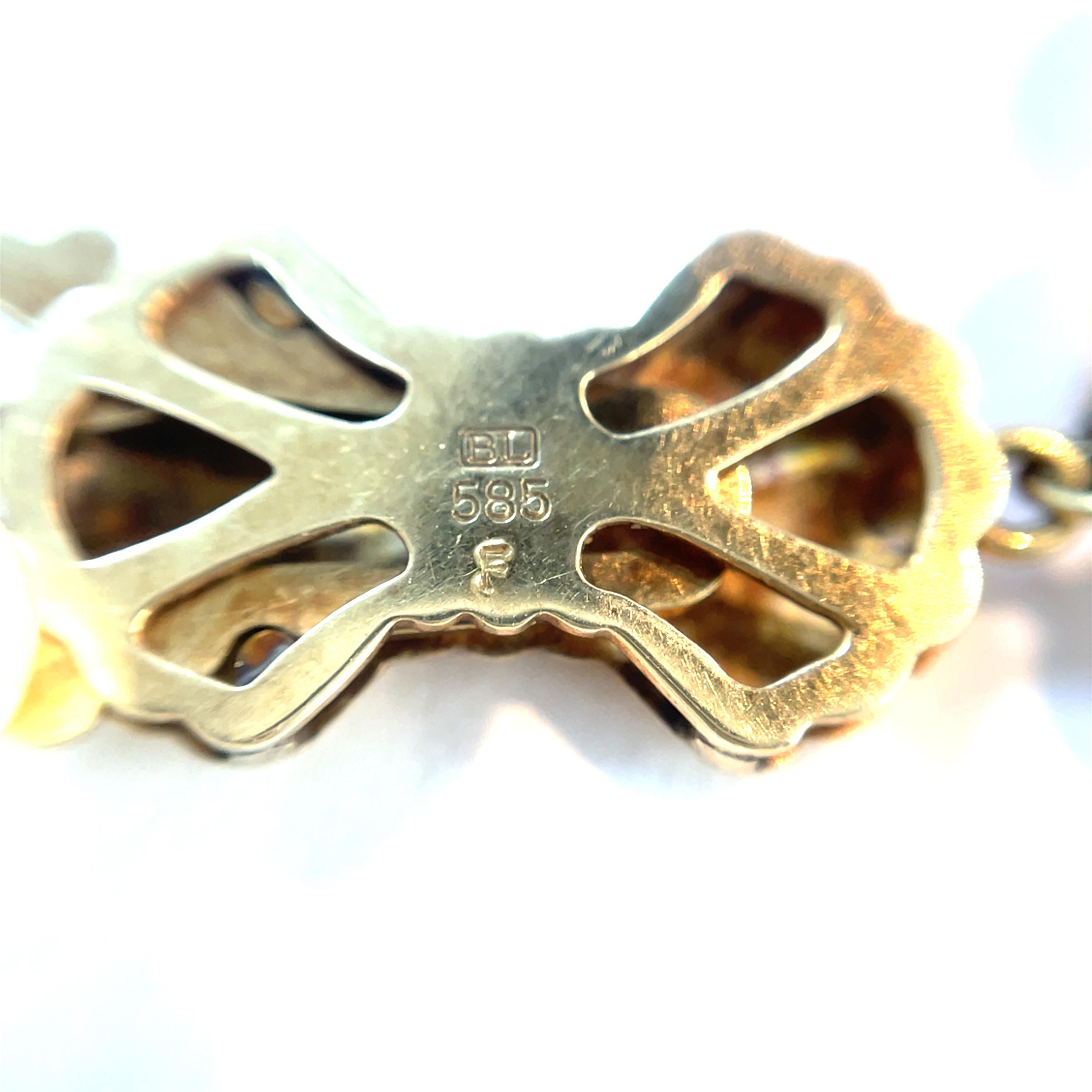 Taille mixte Collier à double rang de perles de culture glamour avec fermoir en or jaune 14k en vente