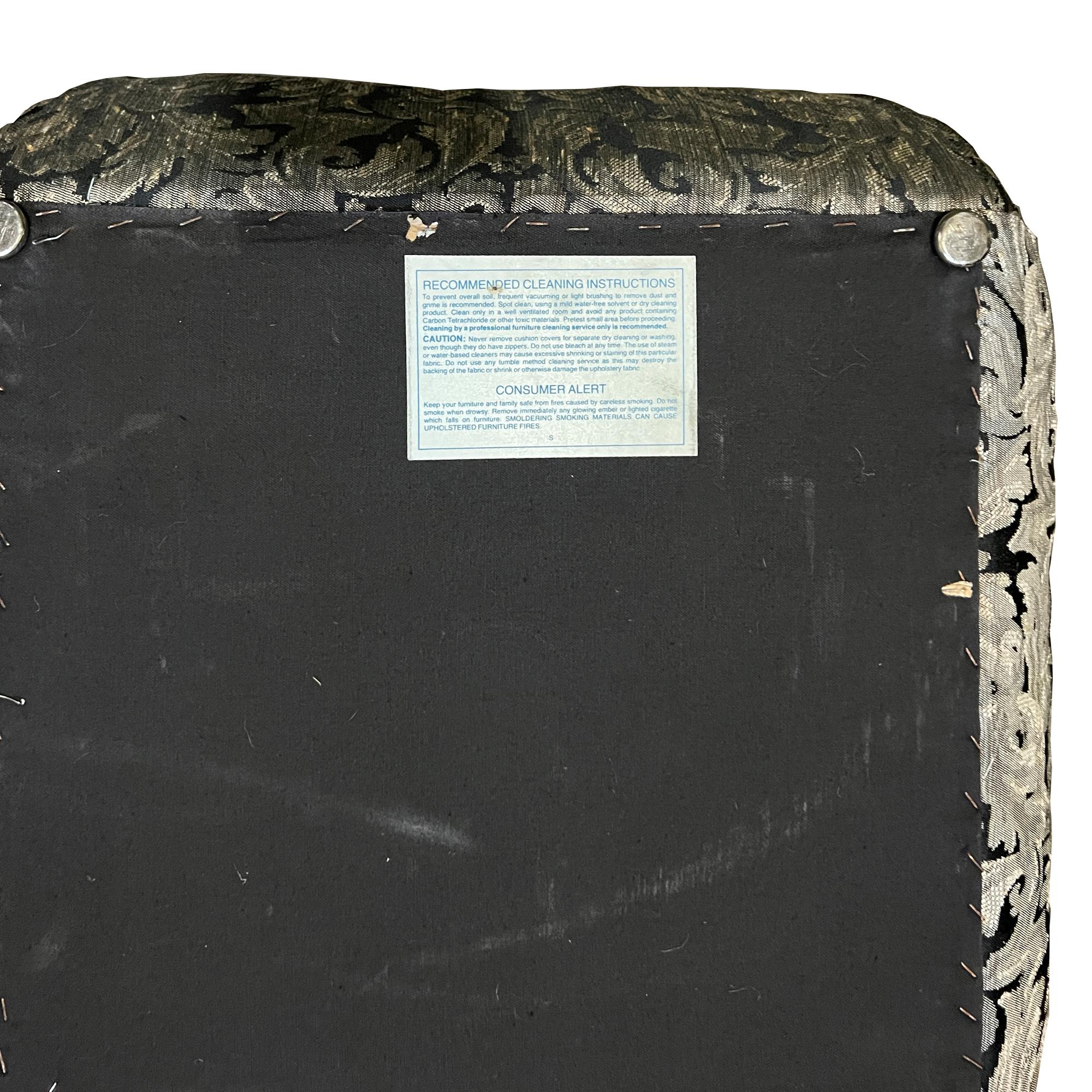 20th Century Glamorous Damask Pouf Ottoman in Silver & Black – Vintage Style Statement Piece For Sale