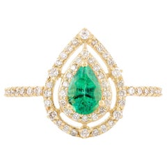 Glamouröser Smaragd Halo Diamant Frauen Verlobungsring Geschenk in 14k Gelbgold