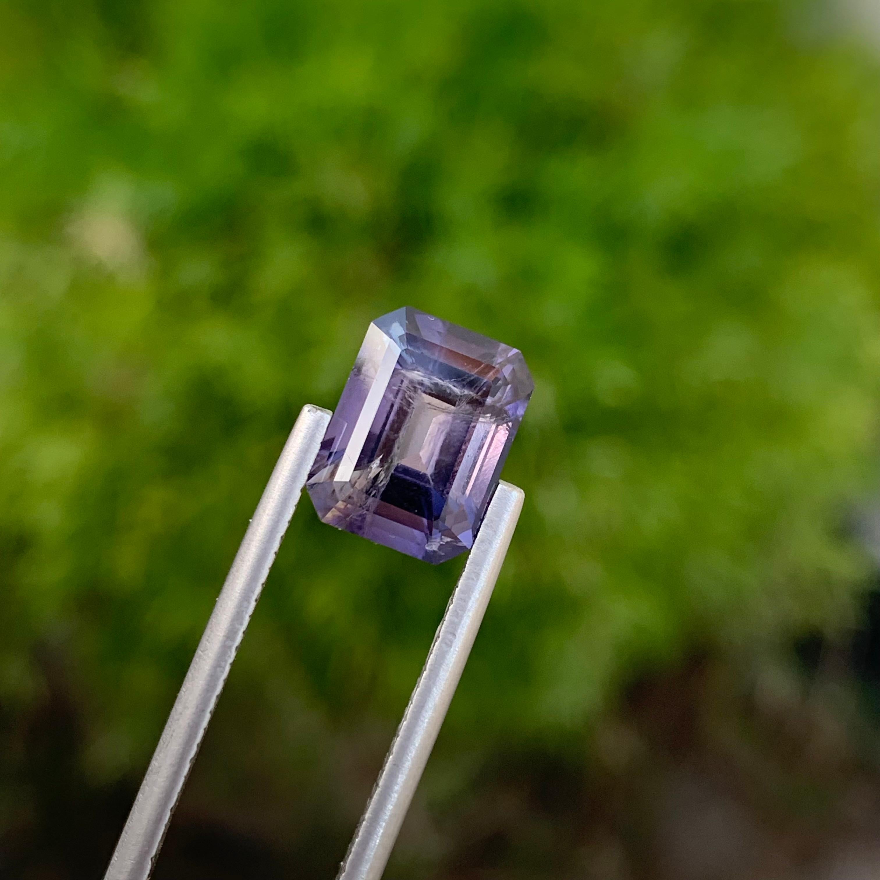 Glamorous Faceted Iolite 2.80 Carat Emerald Shape Gem For Jewellery Making  For Sale 4