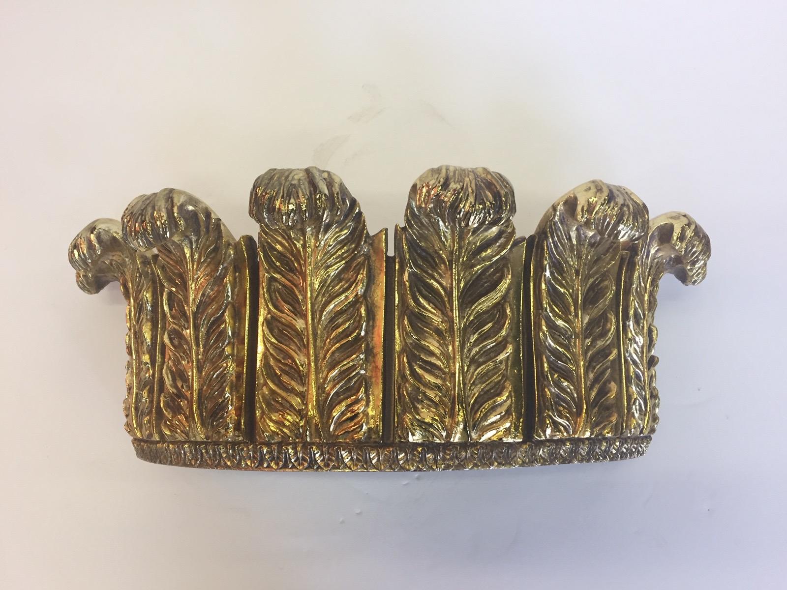 Italian Glamorous Gilded Crown Corona Bed Wall Ornament