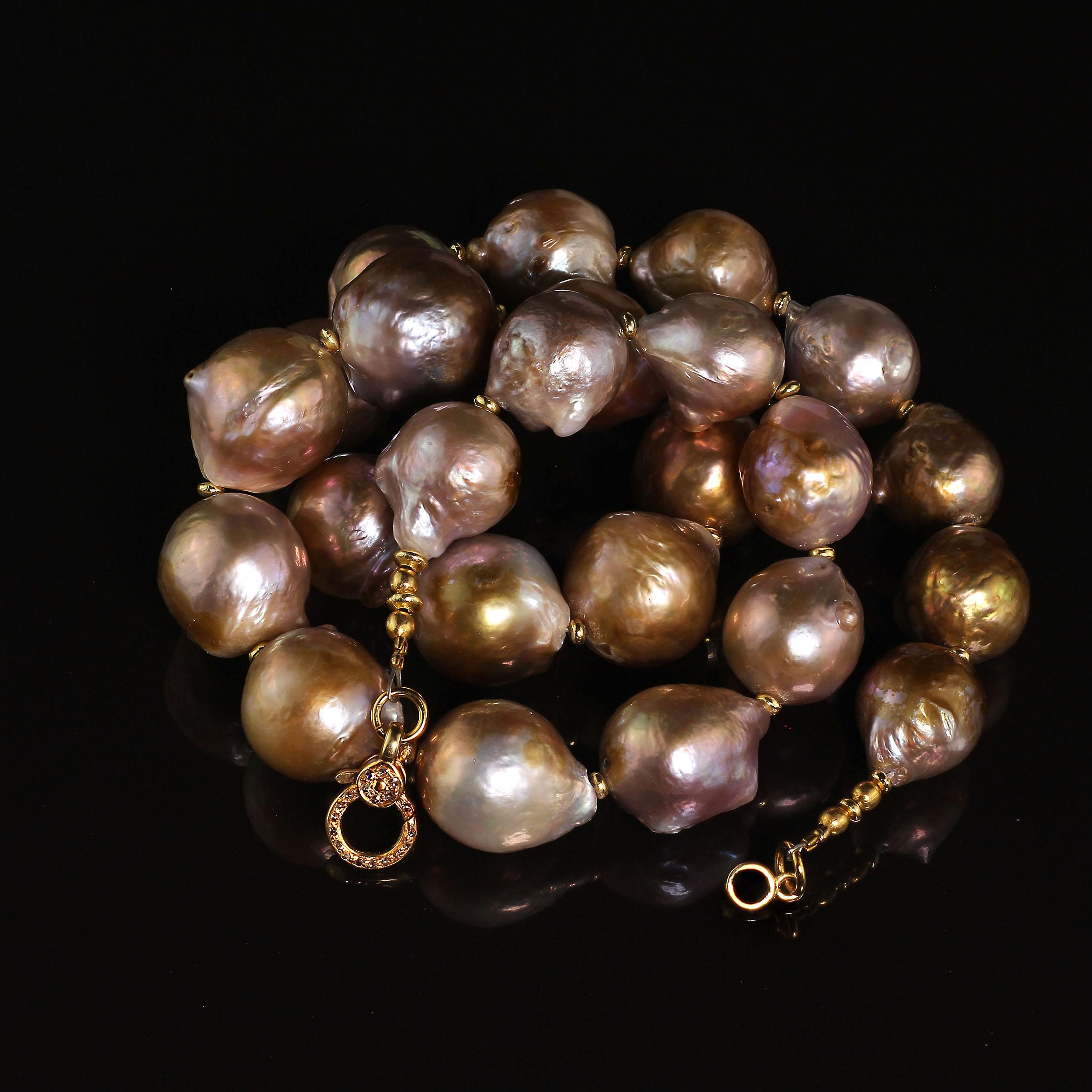 Glamorous Iridescent Wrinkle Pearl Necklace from Gemjunky 2