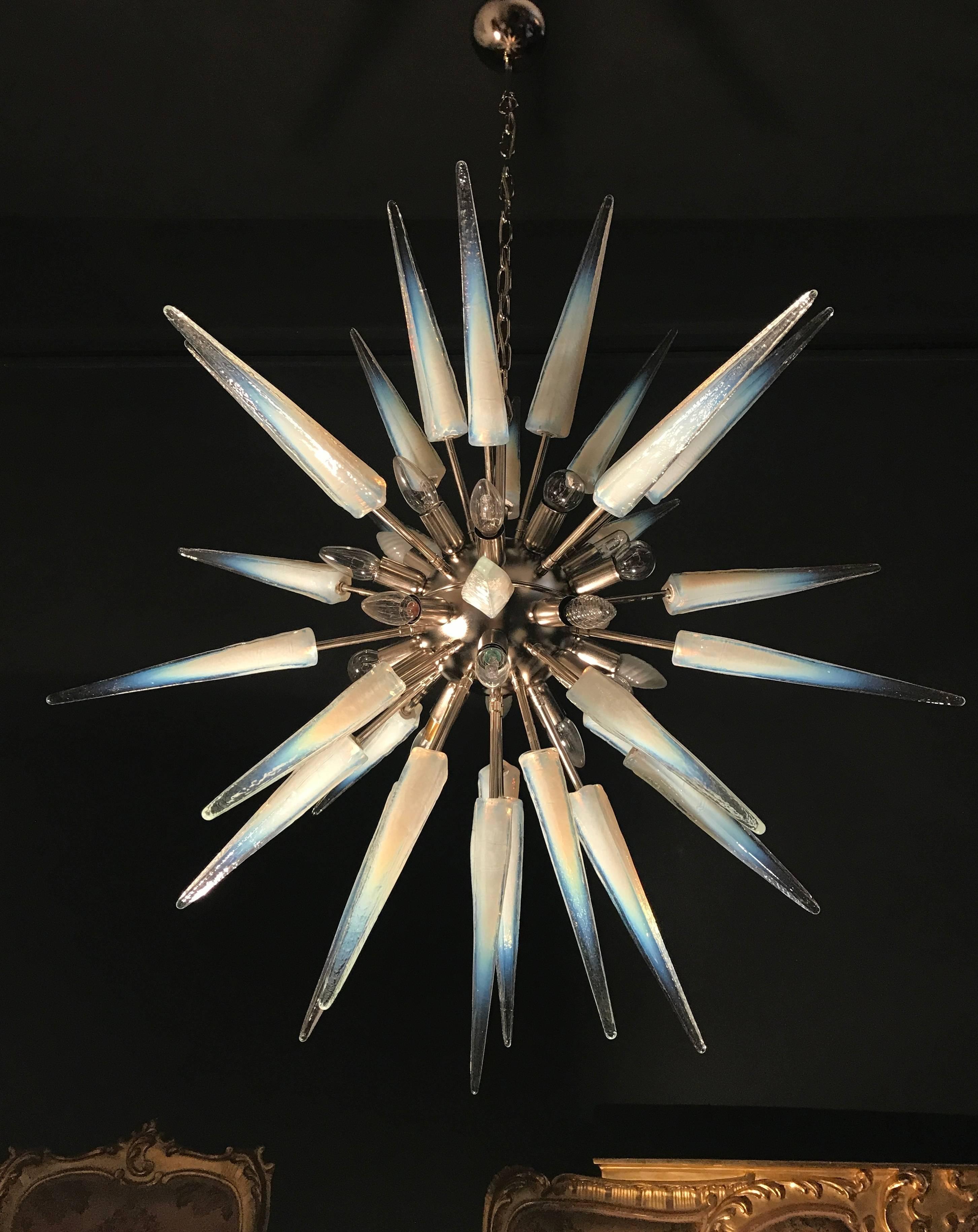 Blown Glass Glamorous Italian Murano Glass Sputnik Fixture For Sale