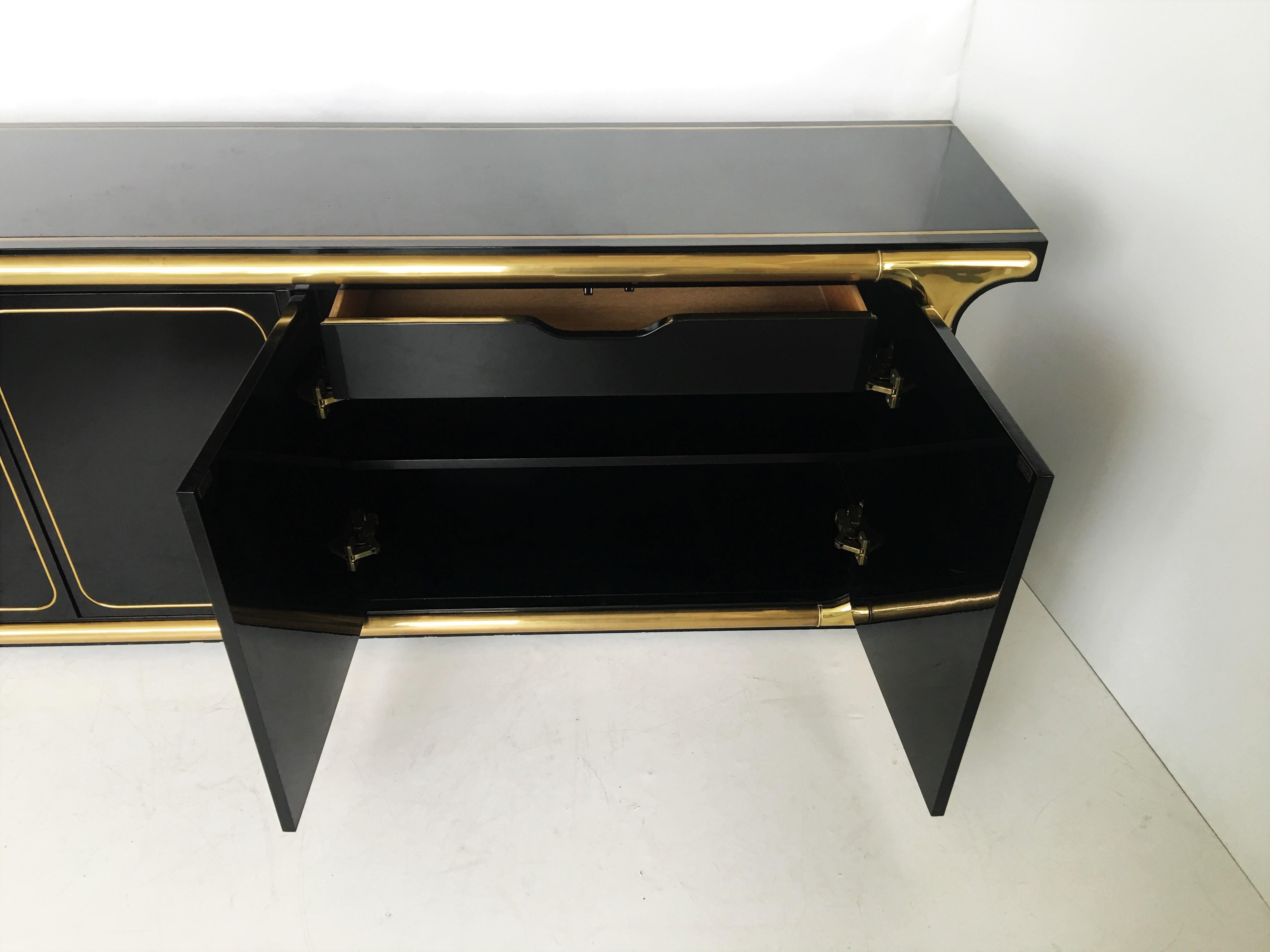 Glamorous Mastercraft Black Lacquer and Brass Credenza For Sale 2