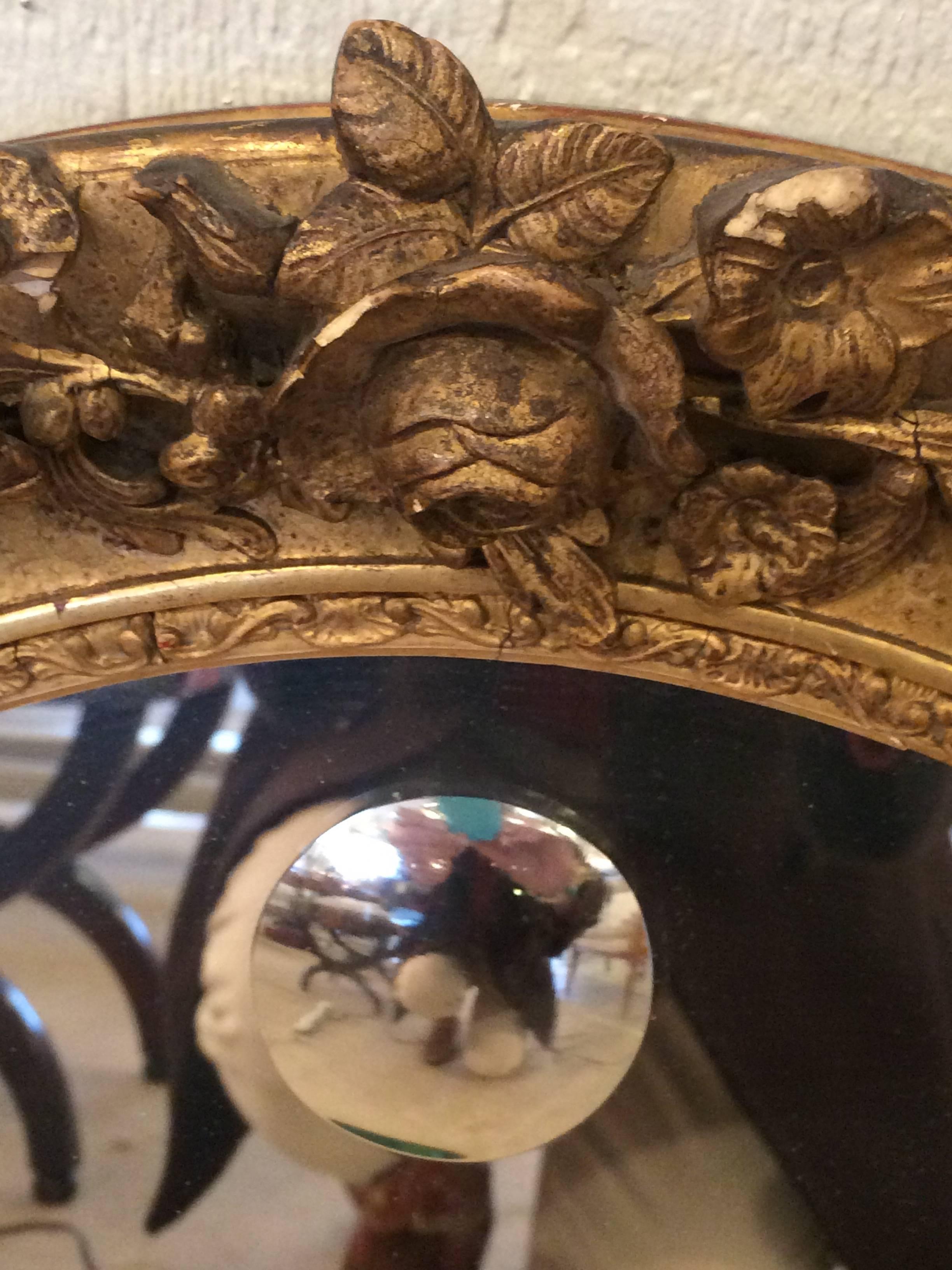 Glamorous Ornate French Giltwood and Bullseye Mirror In Good Condition In Hopewell, NJ