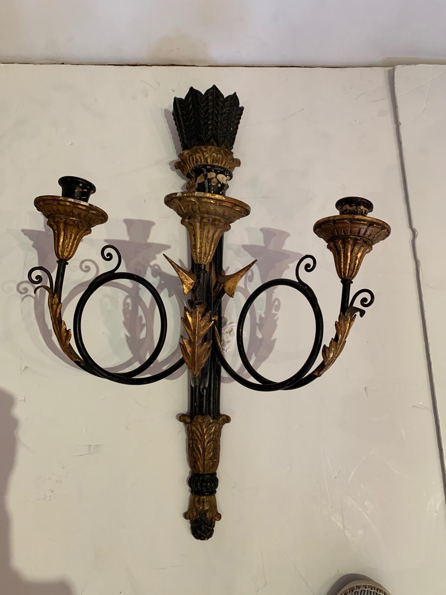 Glamorous Pair of Black and Gold Italian Neoclassical Sconces For Sale 4