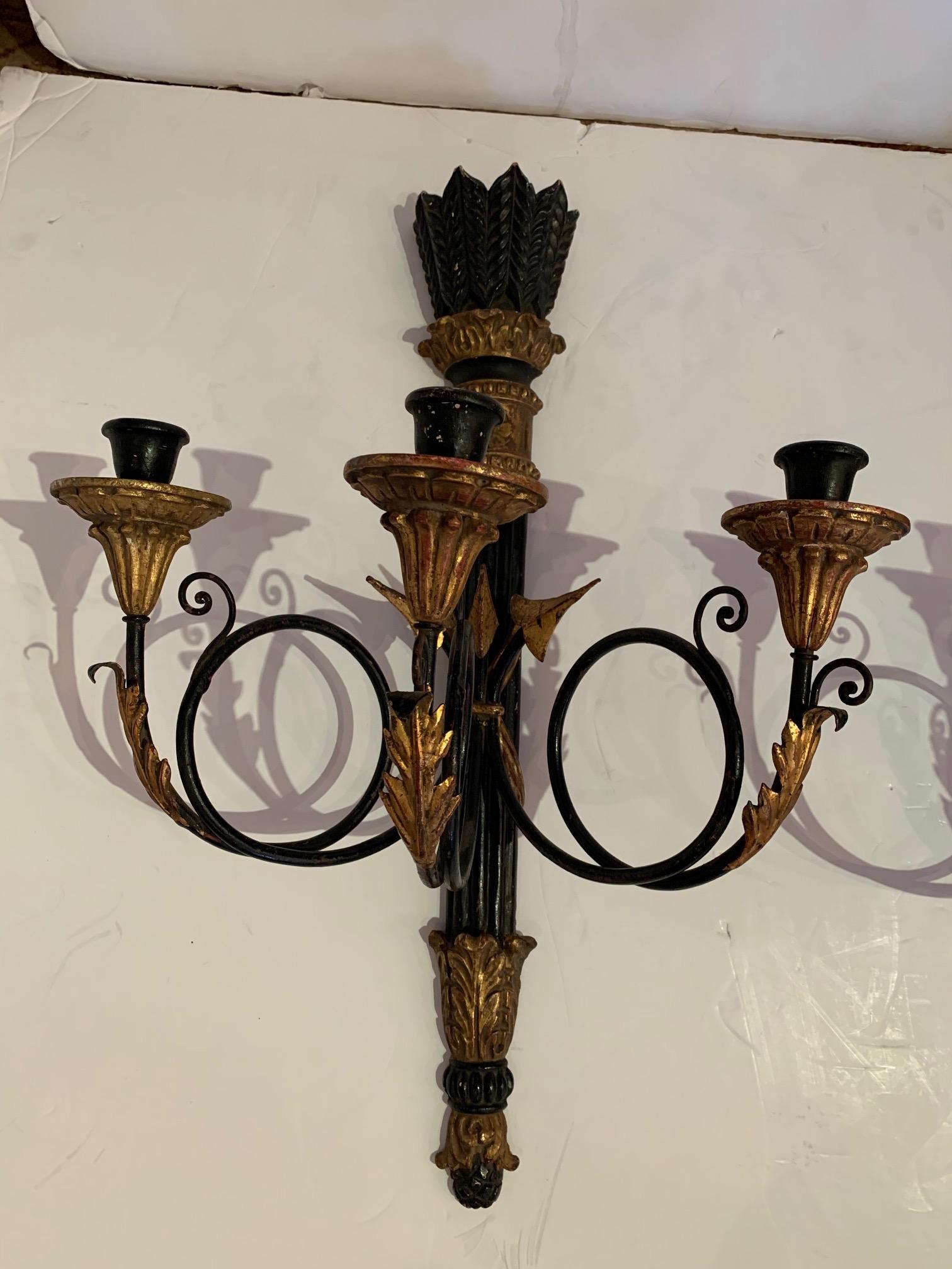 Wood Glamorous Pair of Black and Gold Italian Neoclassical Sconces For Sale