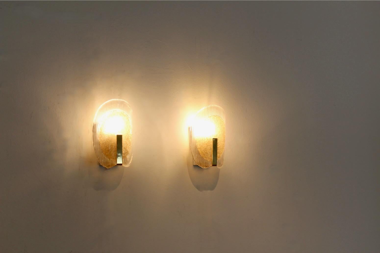 Glamorous pair of Brass & Murano Glass Sconces, Italy 2