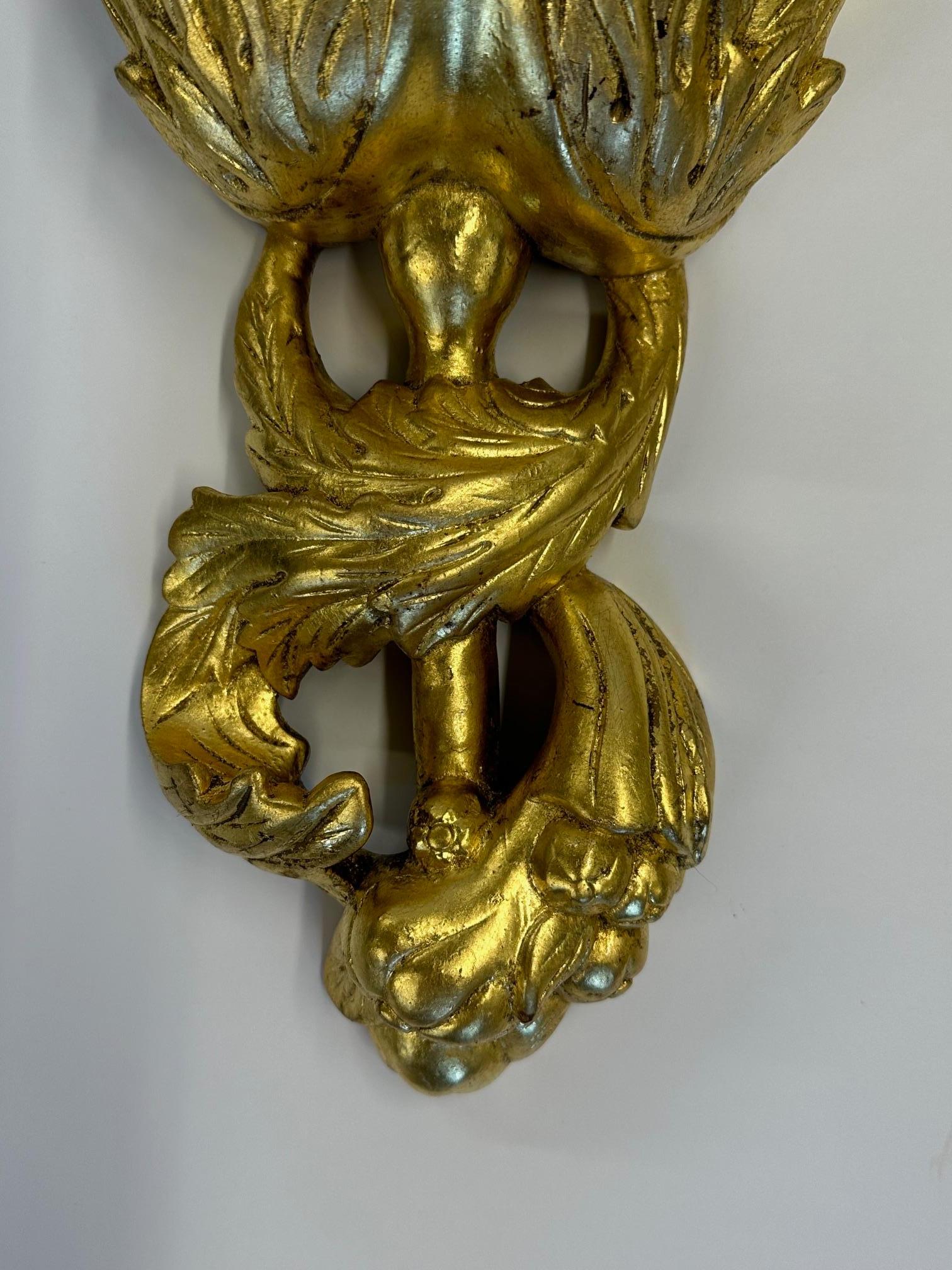 Glamorous Pair of Heavily Gilded Carved Wood Italian Wall Brackets For Sale 4