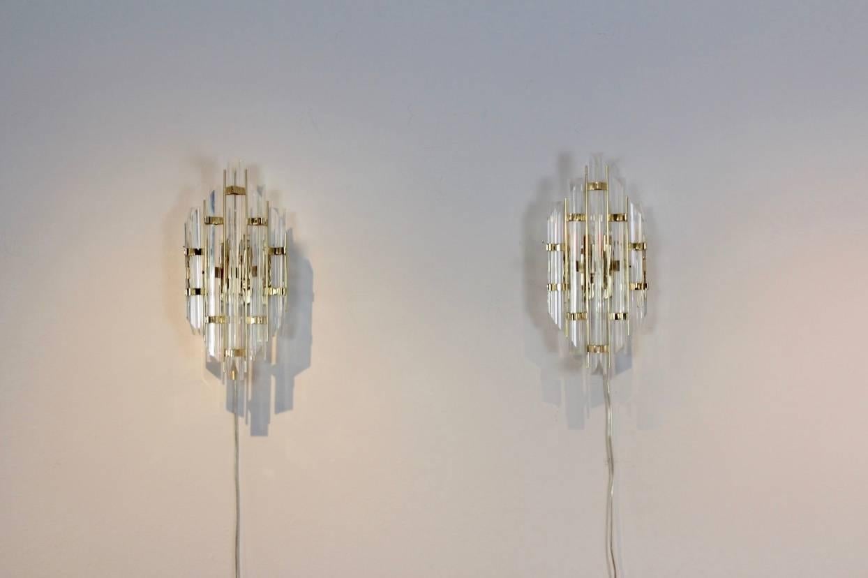 Glamorous Pair of Italian Brass and Glass Sconces 1