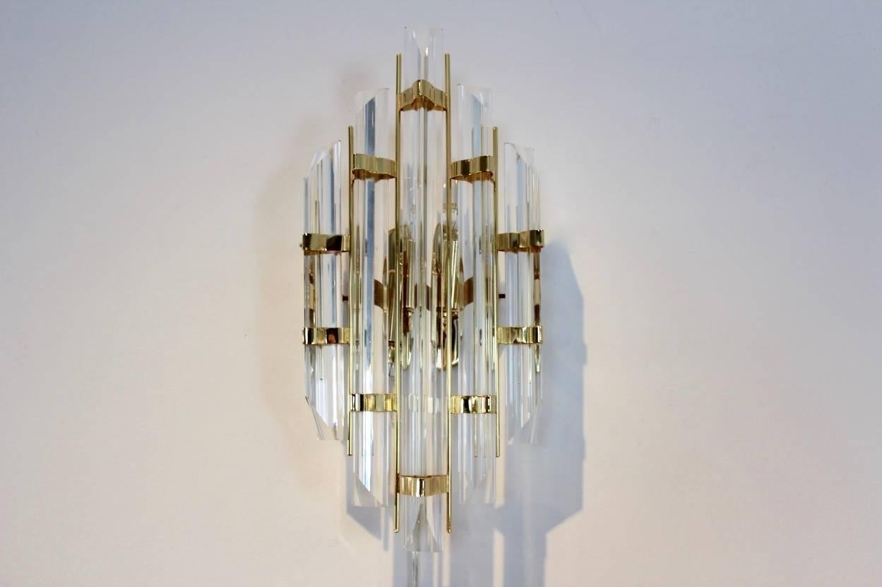 Glamorous Pair of Italian Brass and Glass Sconces 4