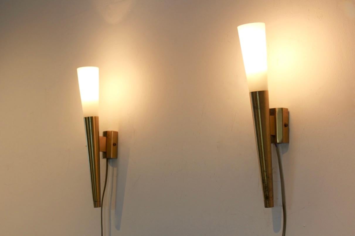 Glamorous Pair of Italian Brass and Opaline Glass Sconces, Italy, 1970s 1