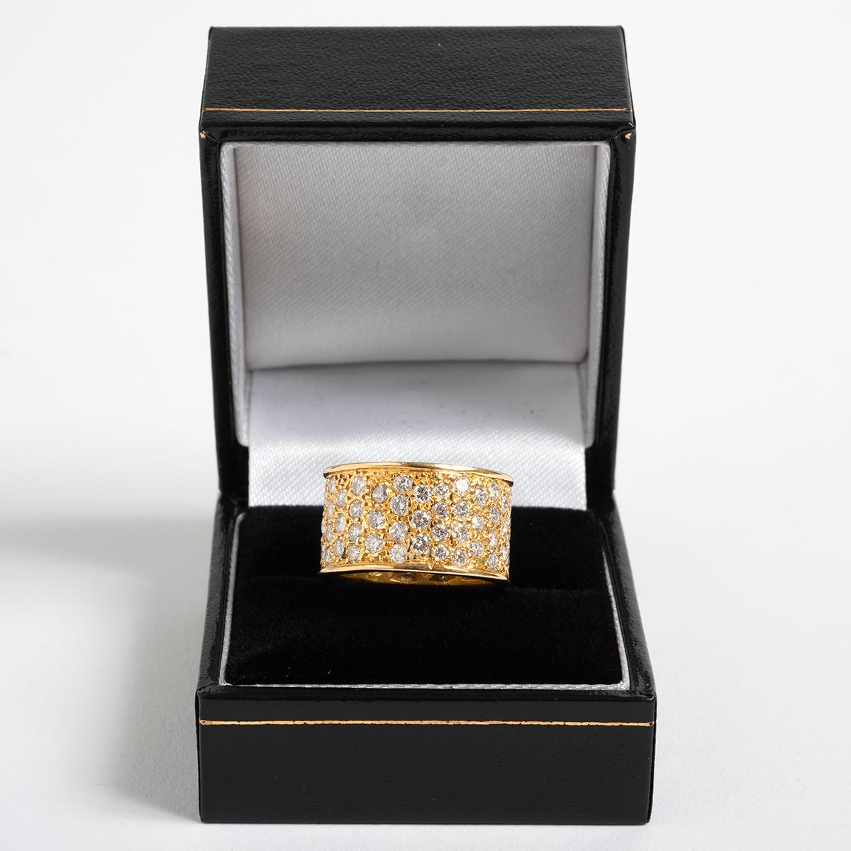 Glamorous Pave Set Diamond Ring, 18K Yellow Gold In Excellent Condition In Canterbury, GB