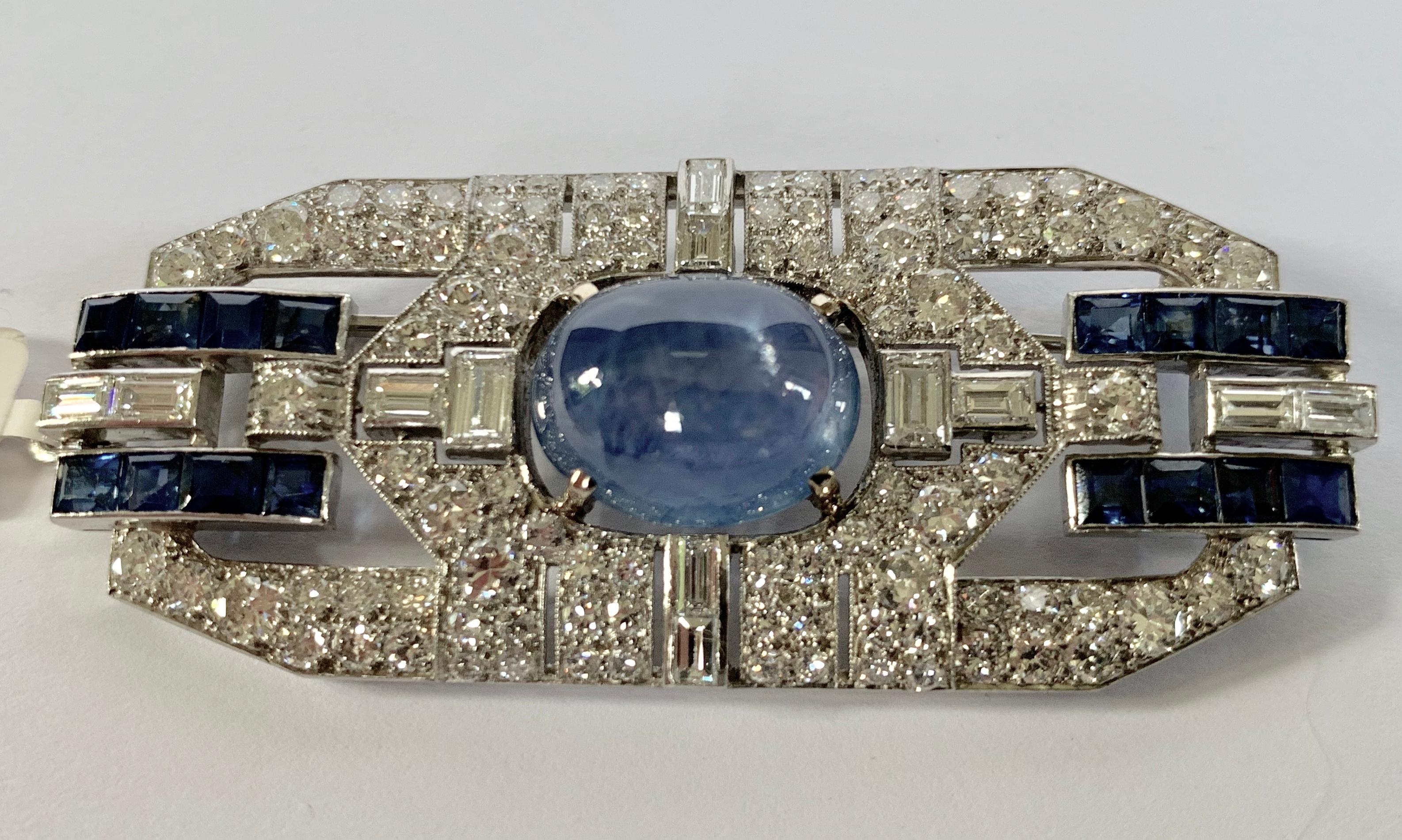 Glamorous Platinum Saphire and Diamond Art Deco Plaque Brooch For Sale 2