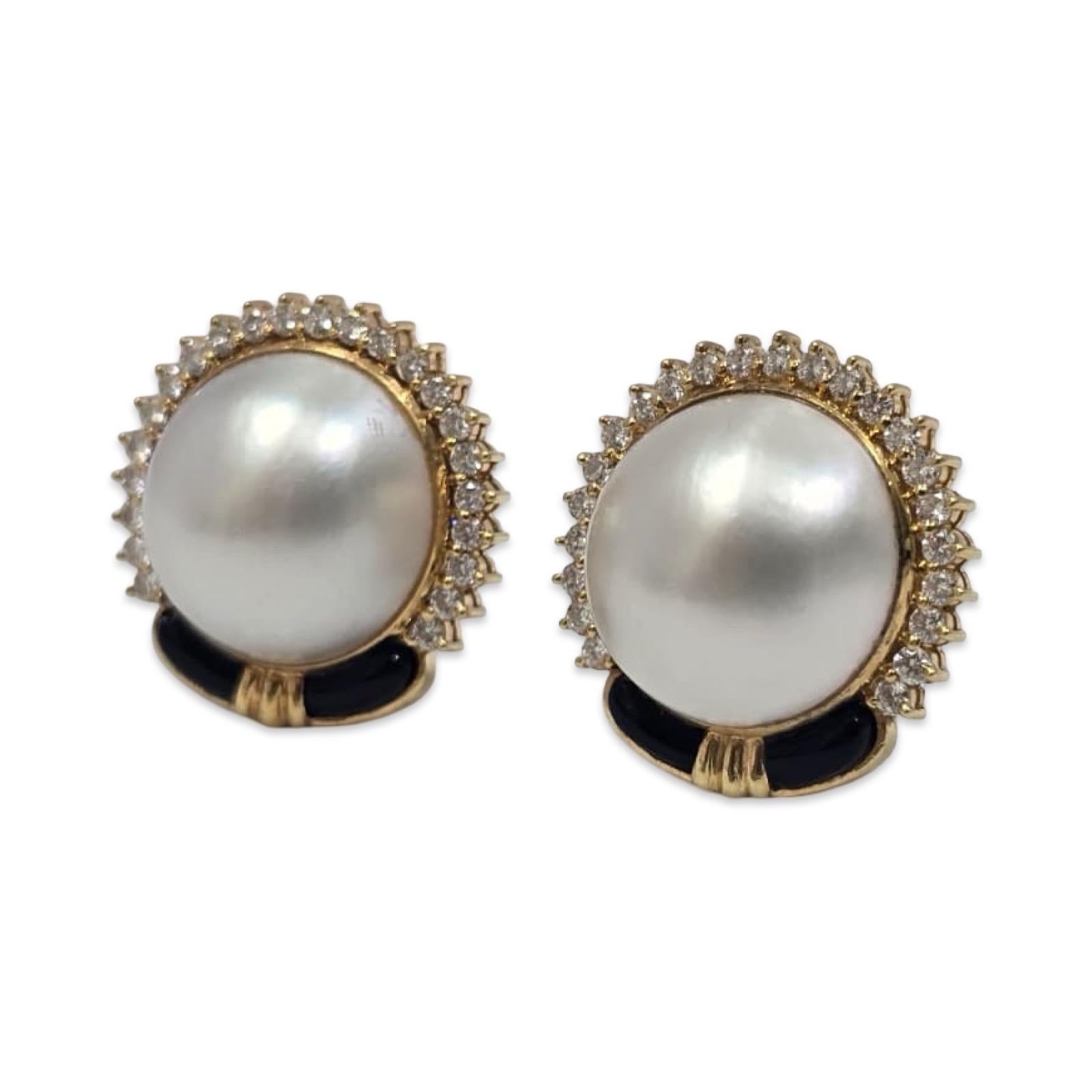 Orecchini a cerchio con diamanti e perle dei mari del sud in oro 18 carati, 15 mm. in vendita 4