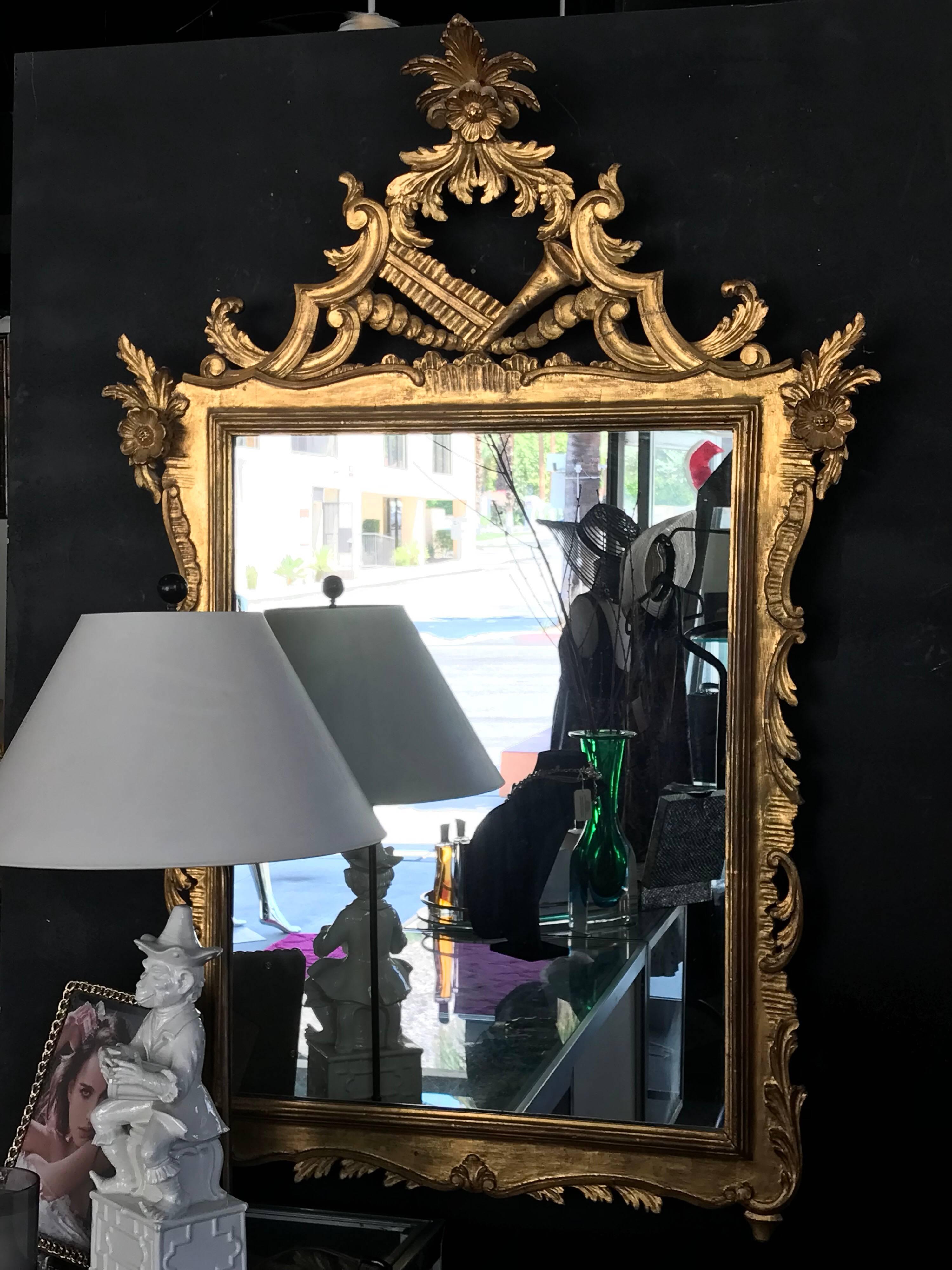 Glamorous Vintage Hollywood Regency Gilt Gold Mirror 2