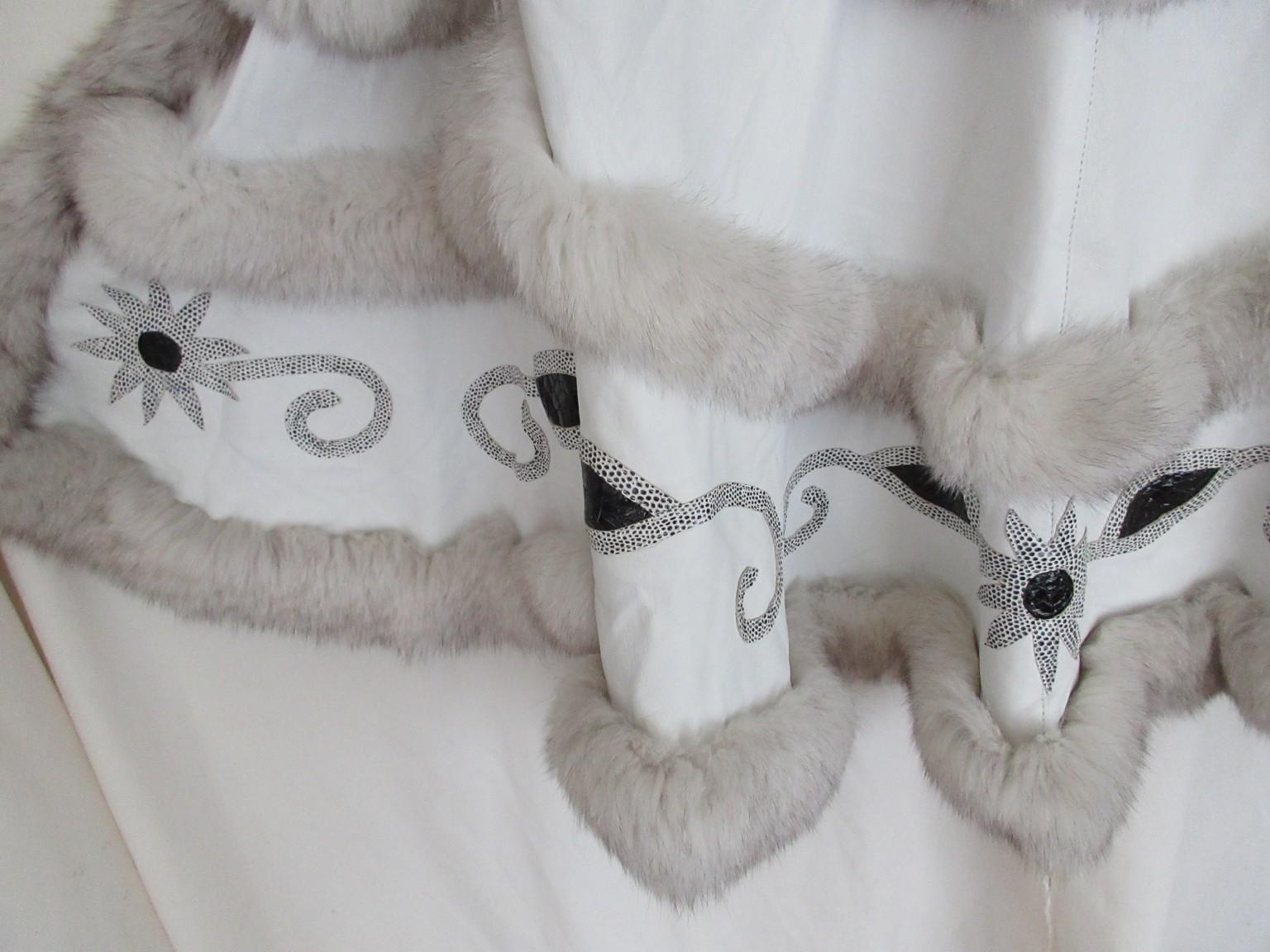 Glamuroso abrigo Swing de piel de zorro blanco en venta 1