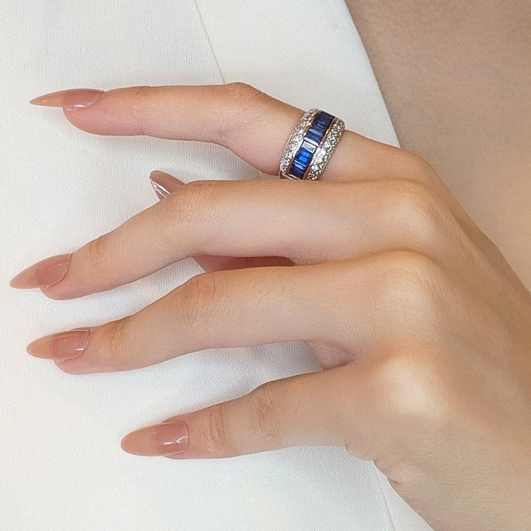 Bague glamour faite à la main avec saphir 1,85 carat et diamants en or blanc 18 carats Pour femmes en vente