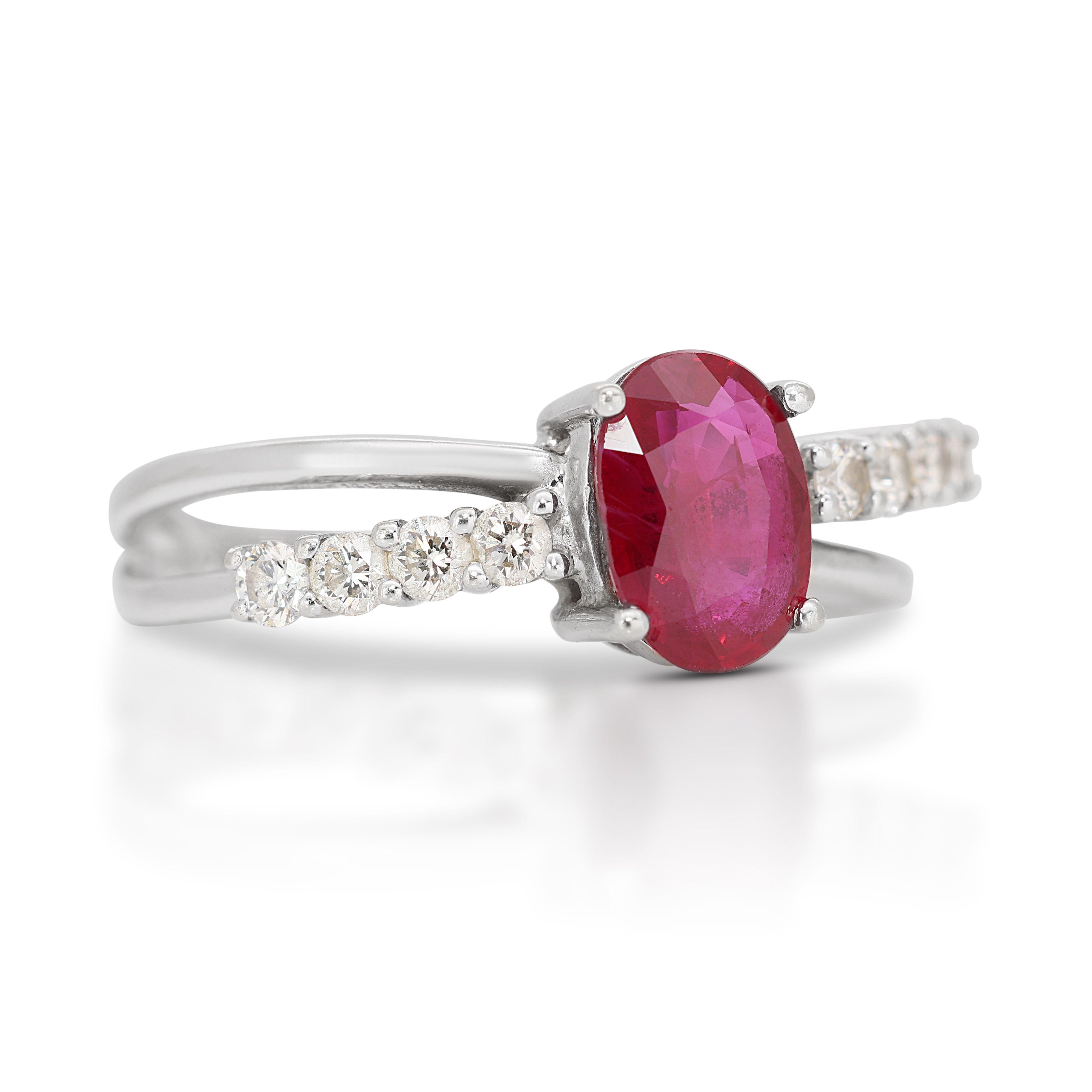 Glamourous Ruby and 0.40ct Diamonds in 18K White Gold Ring In New Condition For Sale In רמת גן, IL